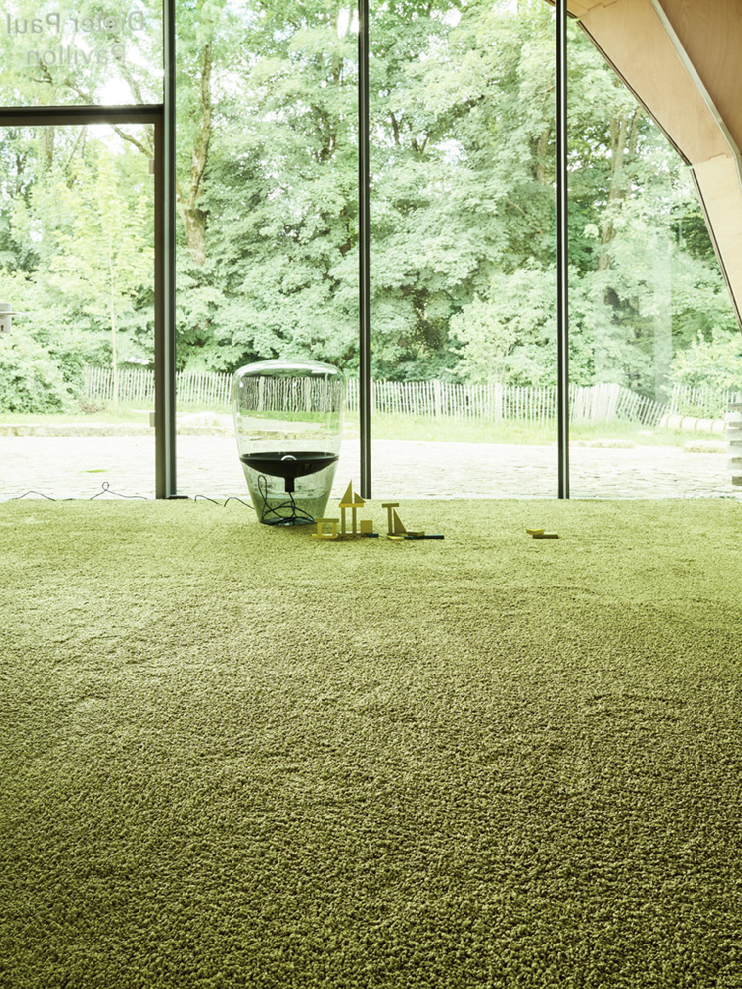 Frizzle_1400_Bahnenware_OBJECT-CARPET_96058.jpg