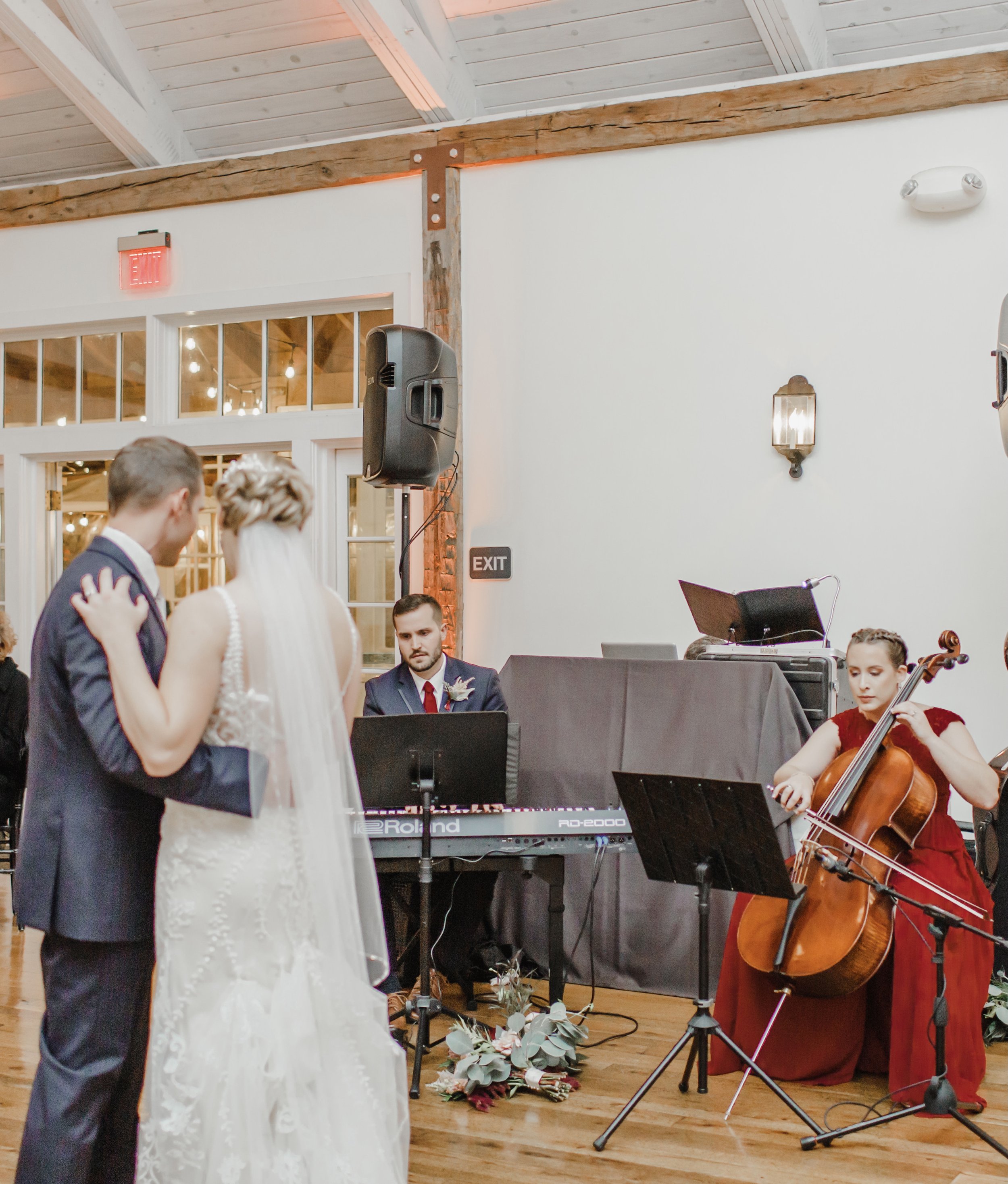 Matthew & Sarah Topping - Piano / Cello