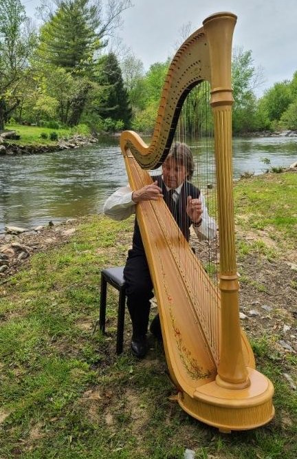 Louis Lynch - Harpist