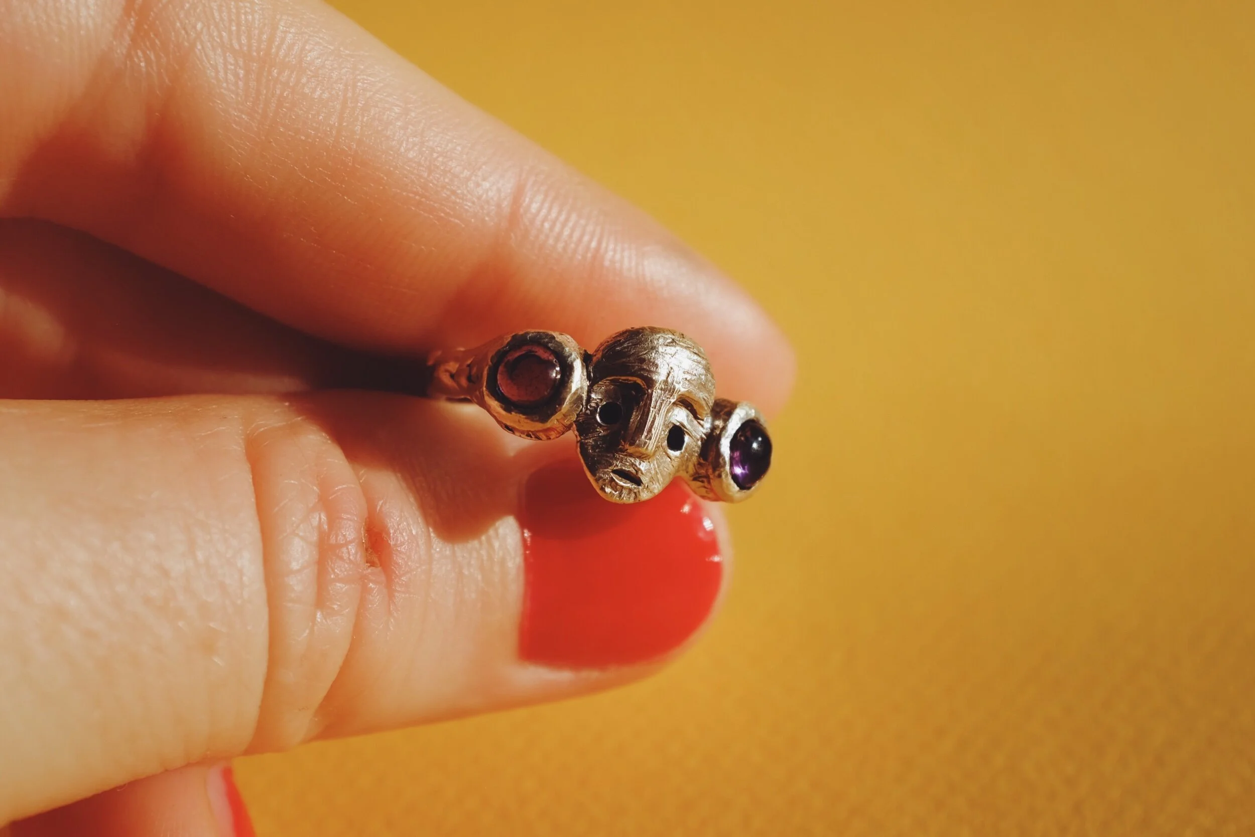 89B73E57-6D7E-4F51-9784-5FDBB3641563