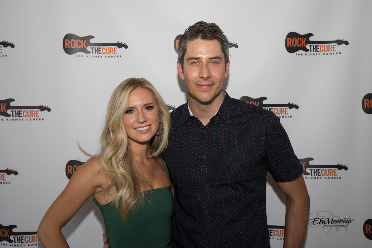 Arie and Lauren from the Bachelor make a guest appearance.
