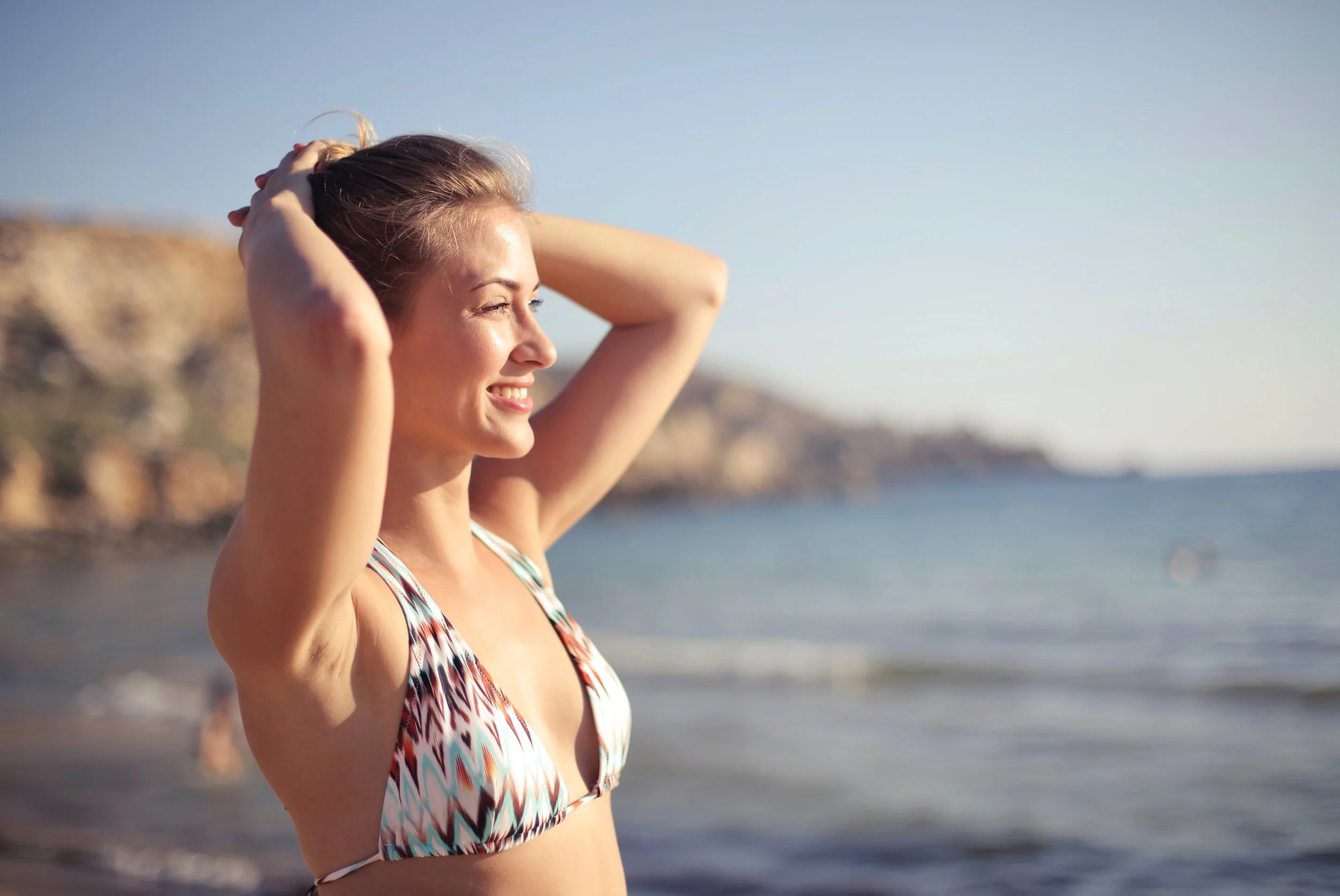 beach-beautiful-bikini-806681.jpg