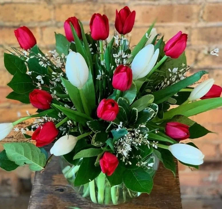 Tulip%2BBurst%2BFloral%2BArrangement.jpg