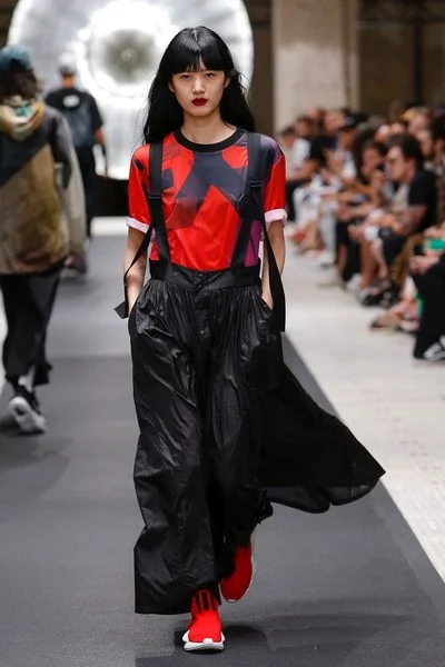 Y-3__MON0876 copie.jpg