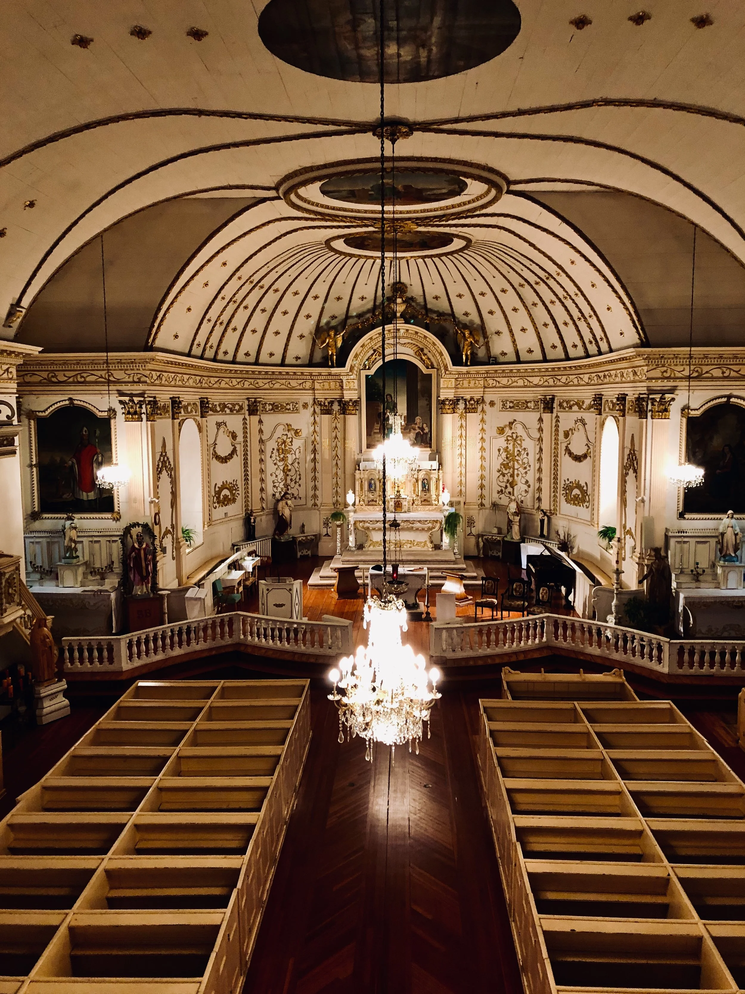 Vue aérienne de l'église La Petite Acadie