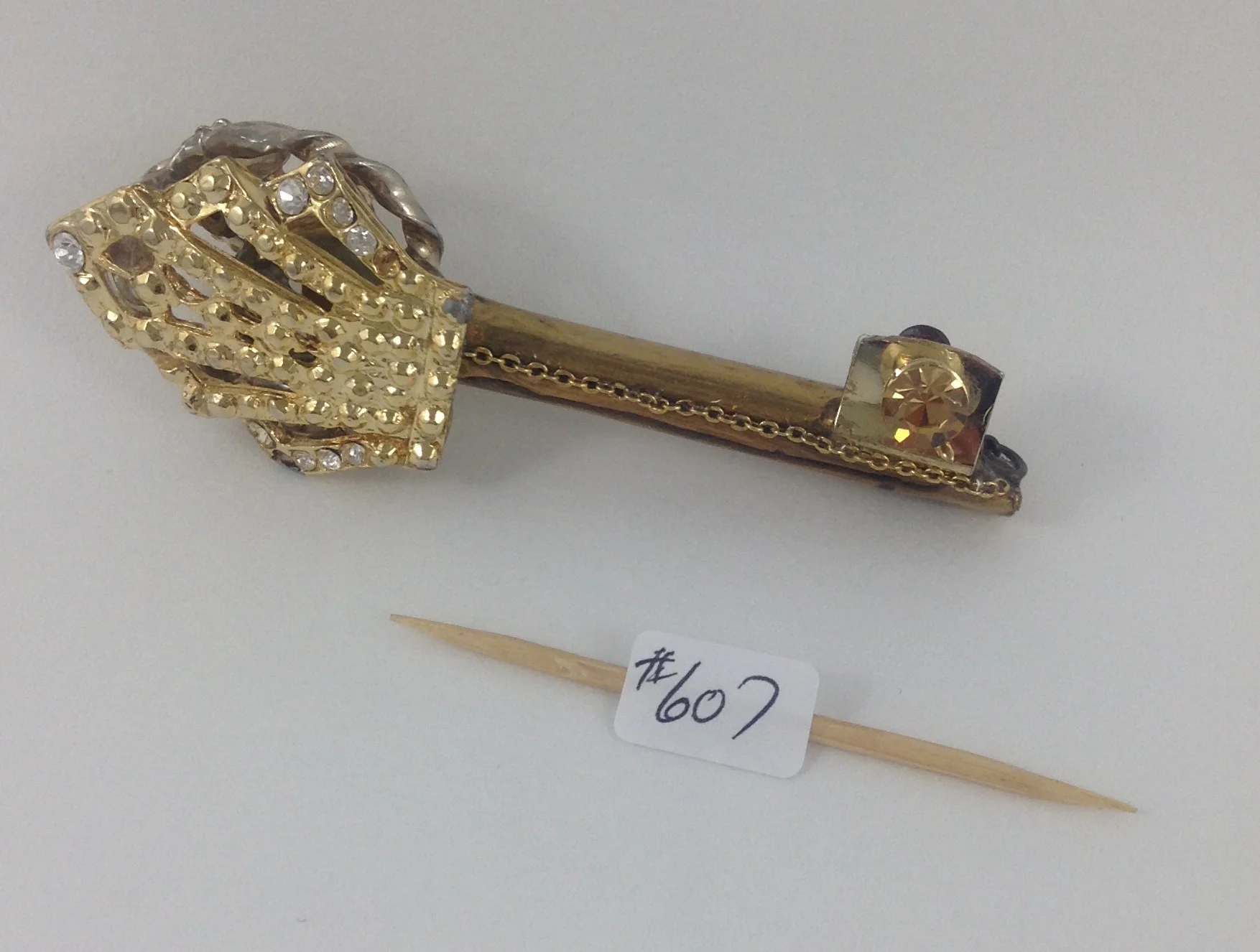 Keys 605 - 607