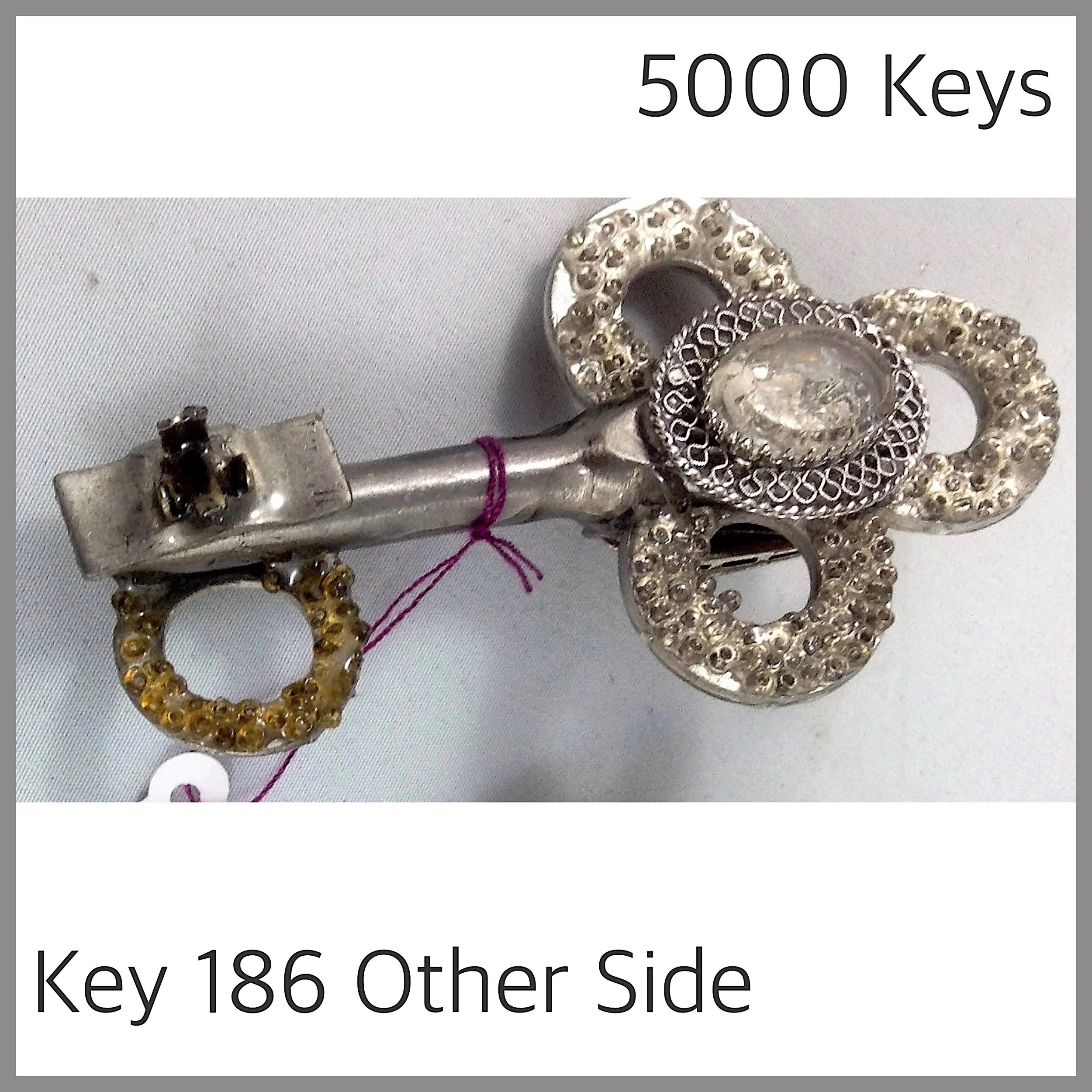 Key 186 other side - 1.JPG