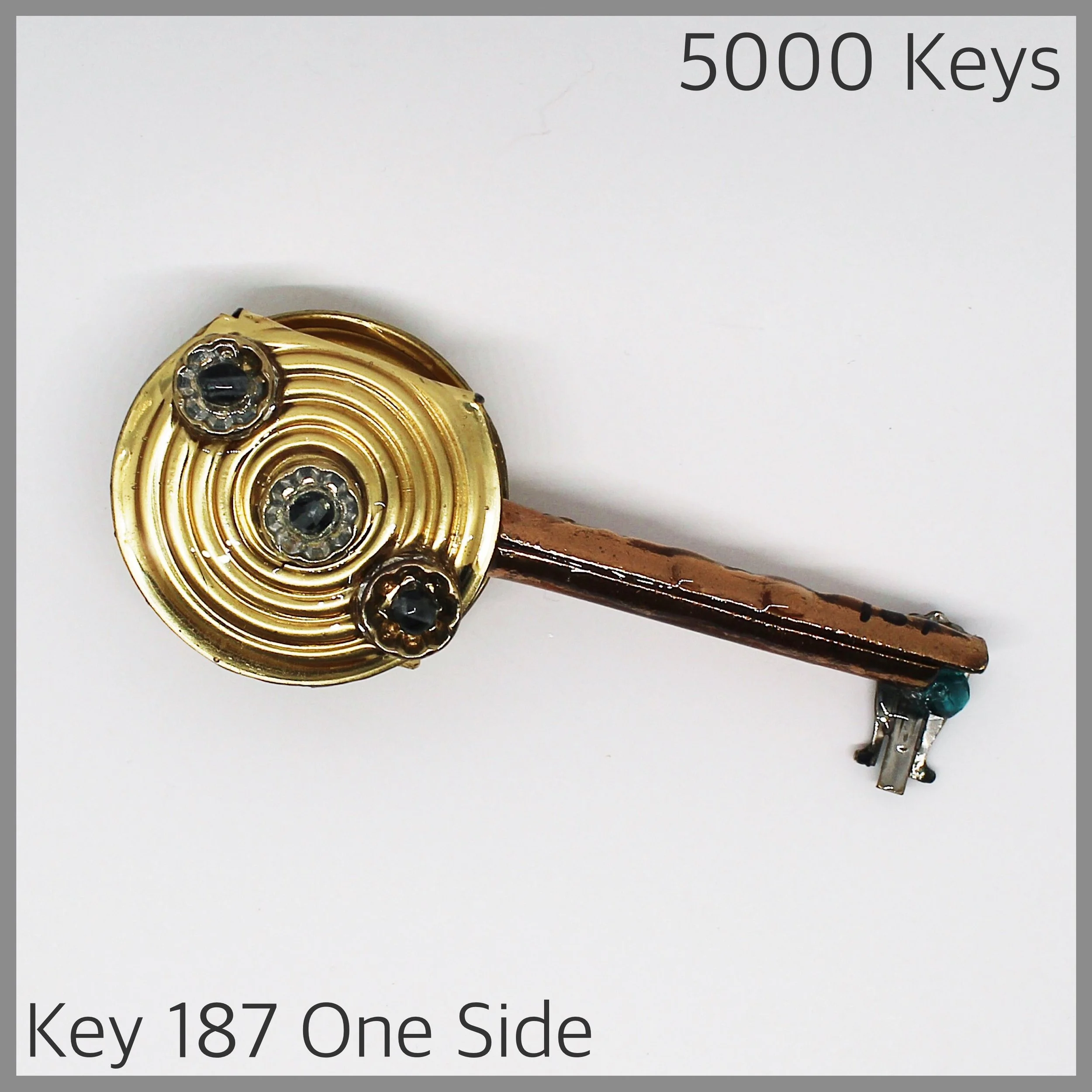 Key 187 one side - 1.JPG