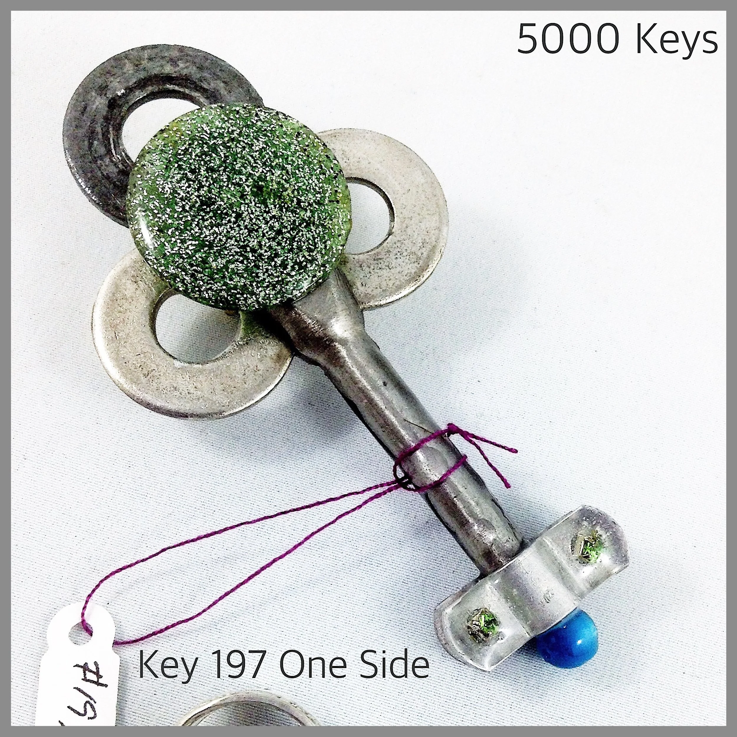 Key 197 one side - 1.JPG