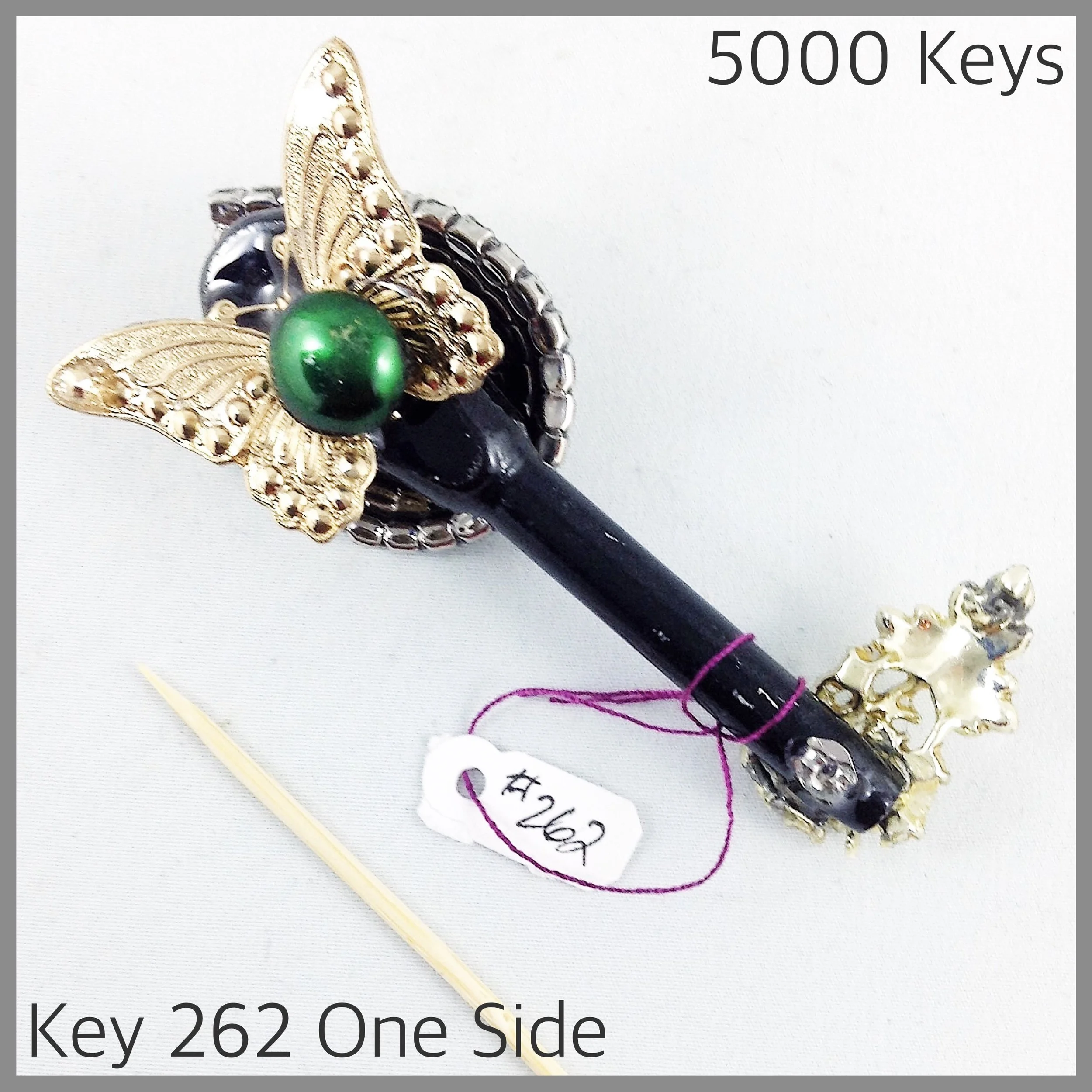 Key 262 one side - 1.JPG