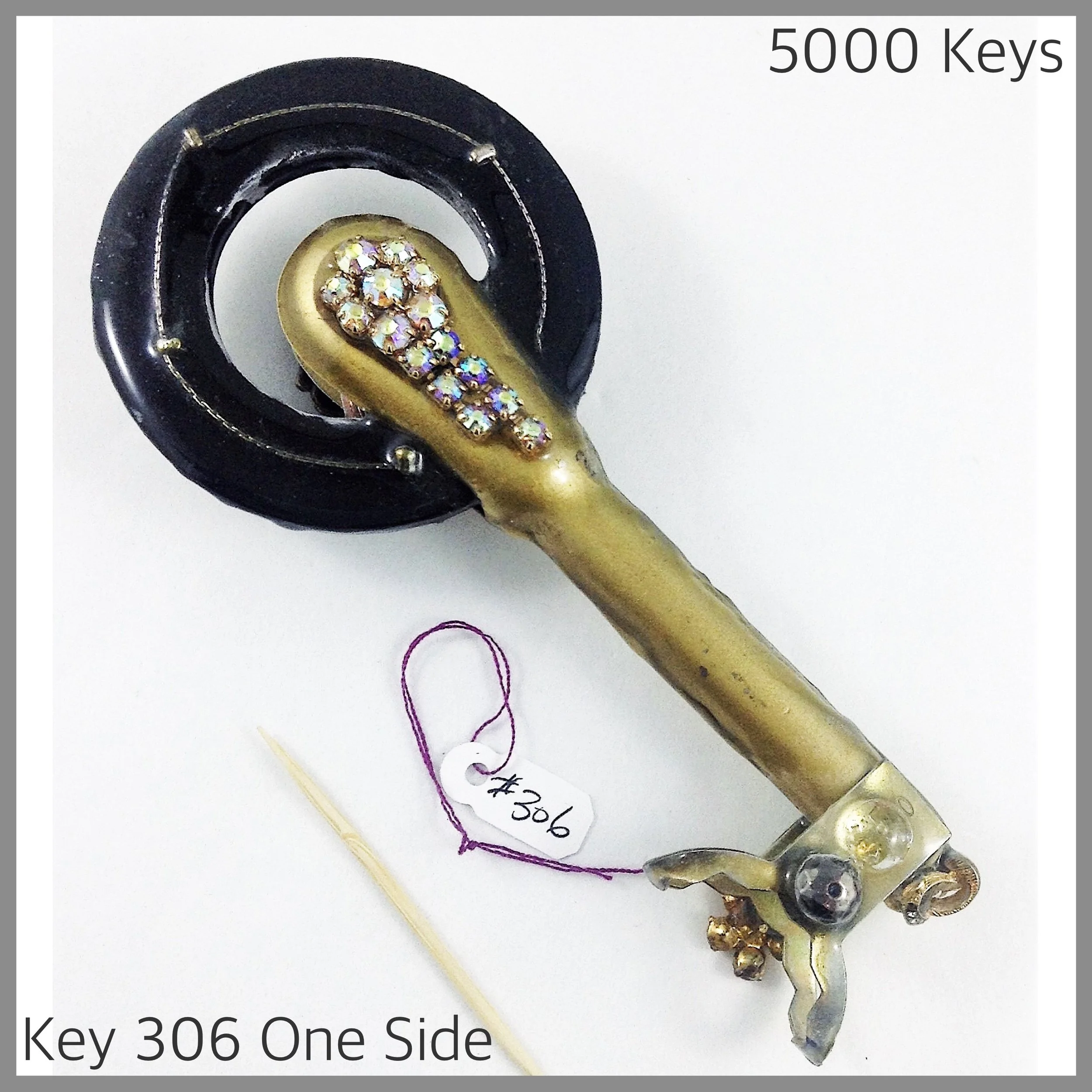 Key 306 one side - 1.JPG