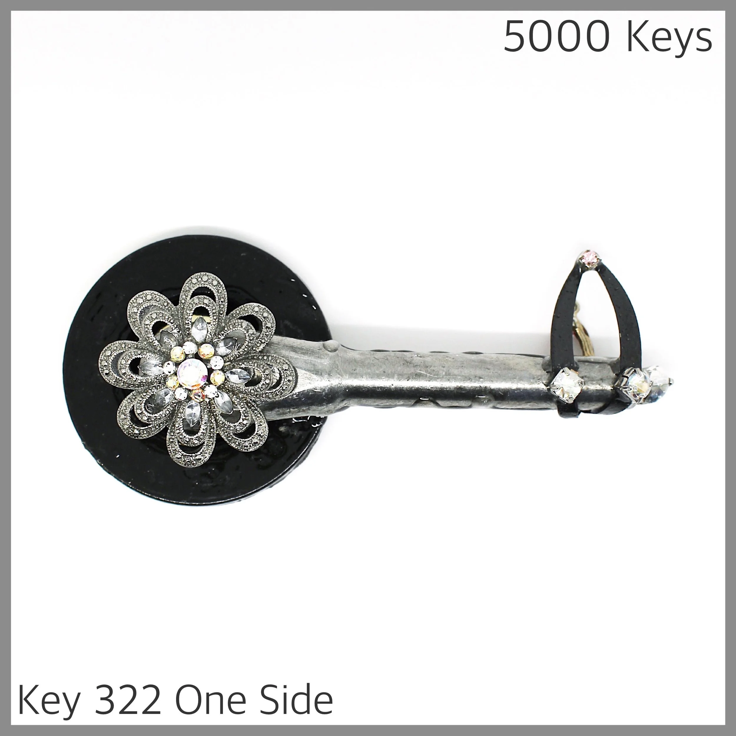 Key 322 one side - 1.JPG