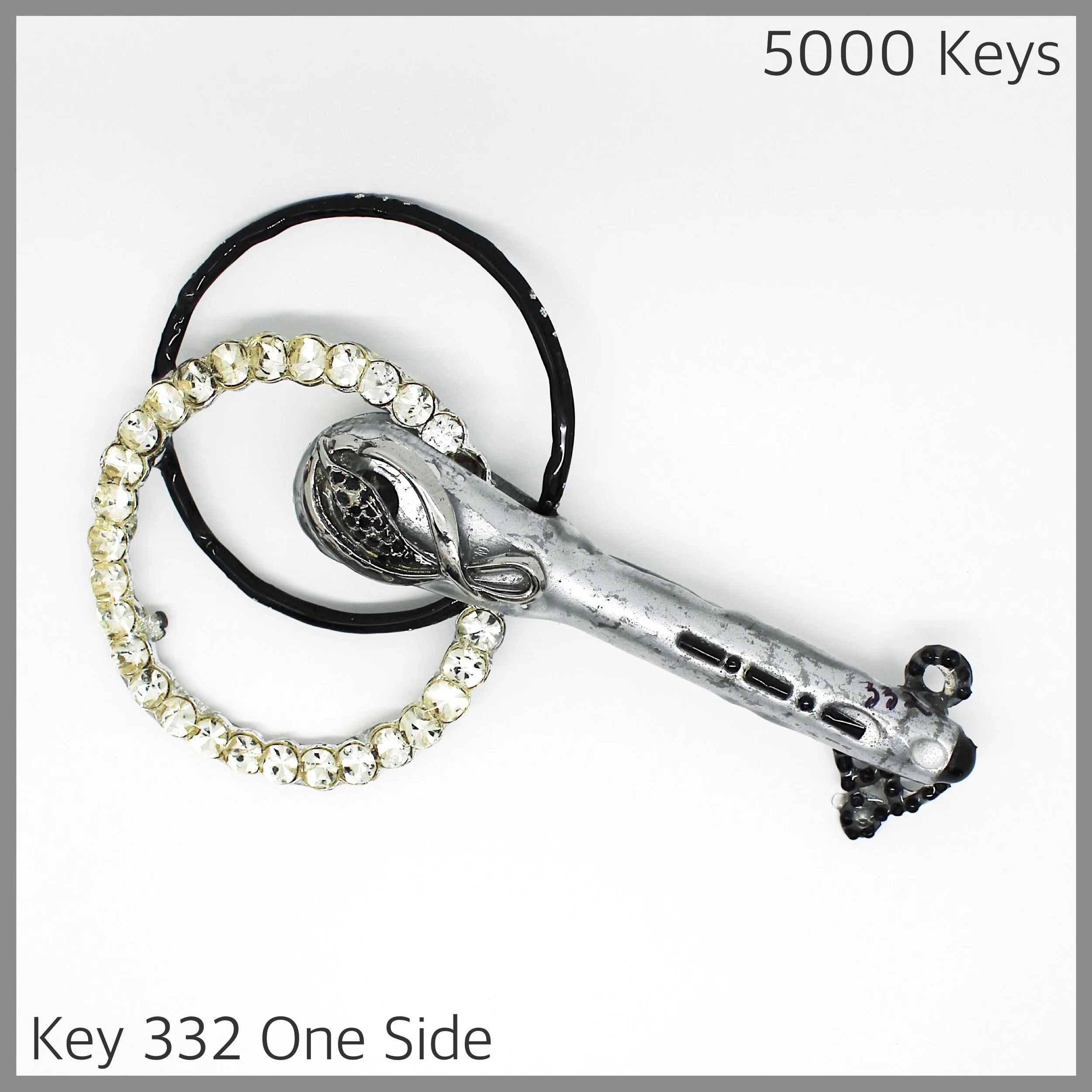 Key 332 one side -1.JPG