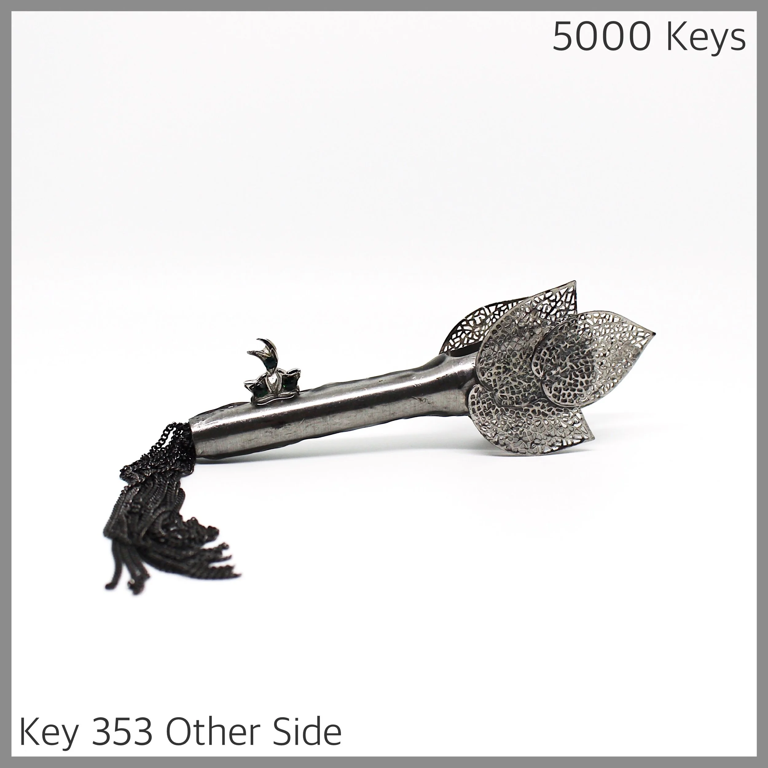 Key 353 other side - 1.JPG
