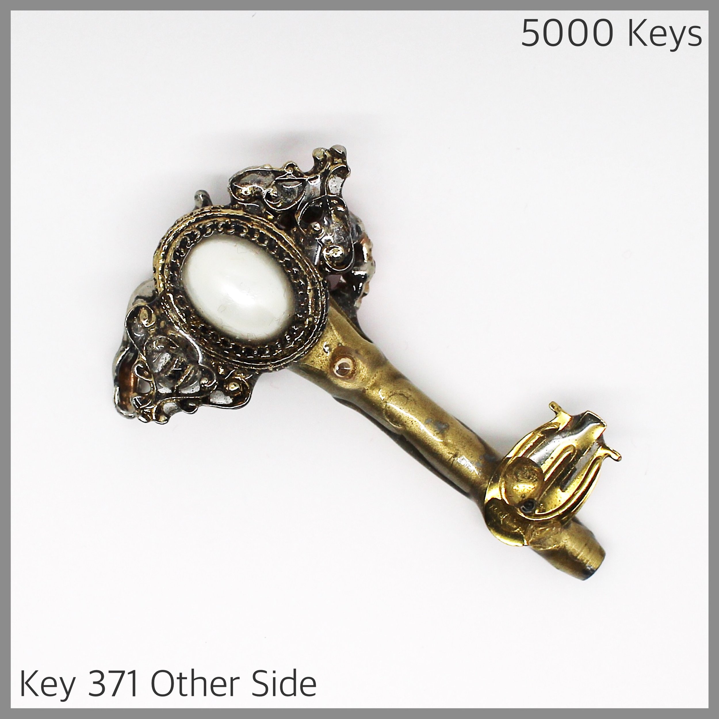 Key 371 other side - 1.JPG
