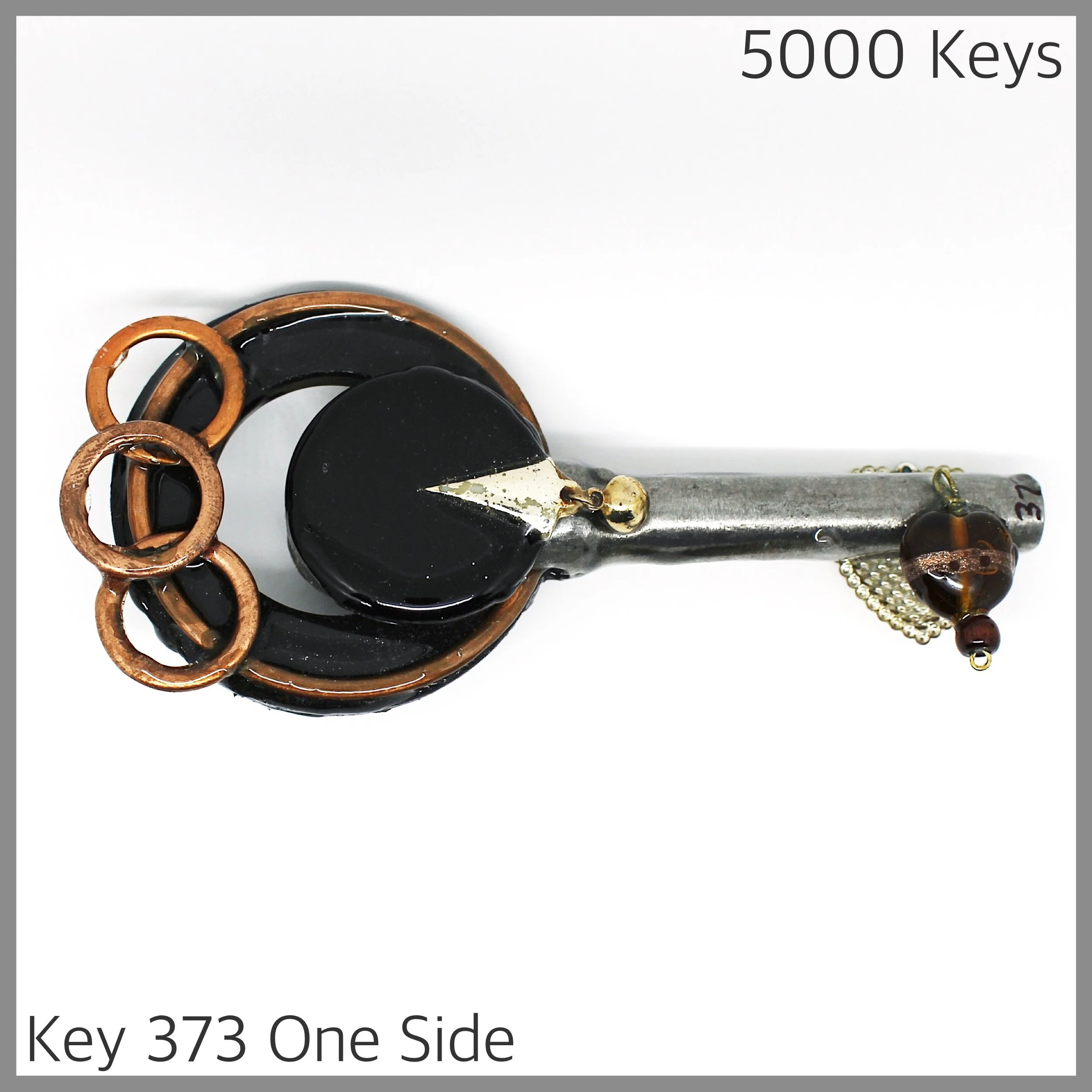 Key 373 one side - 1.JPG
