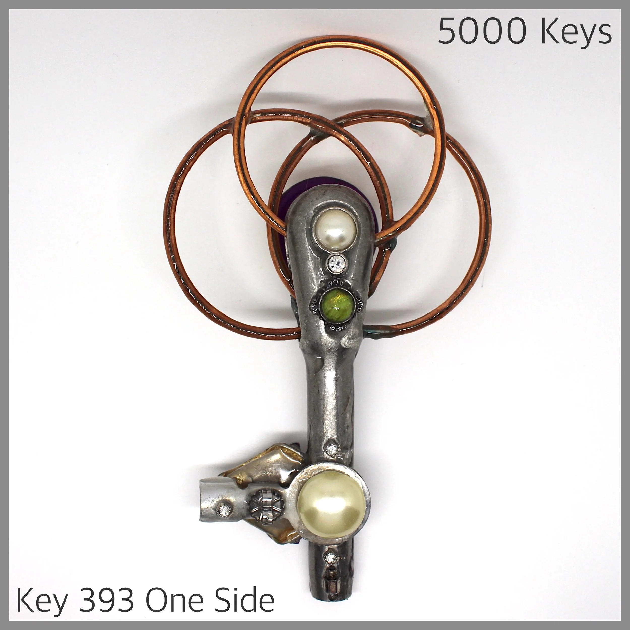 Key 393 one side - 1.JPG