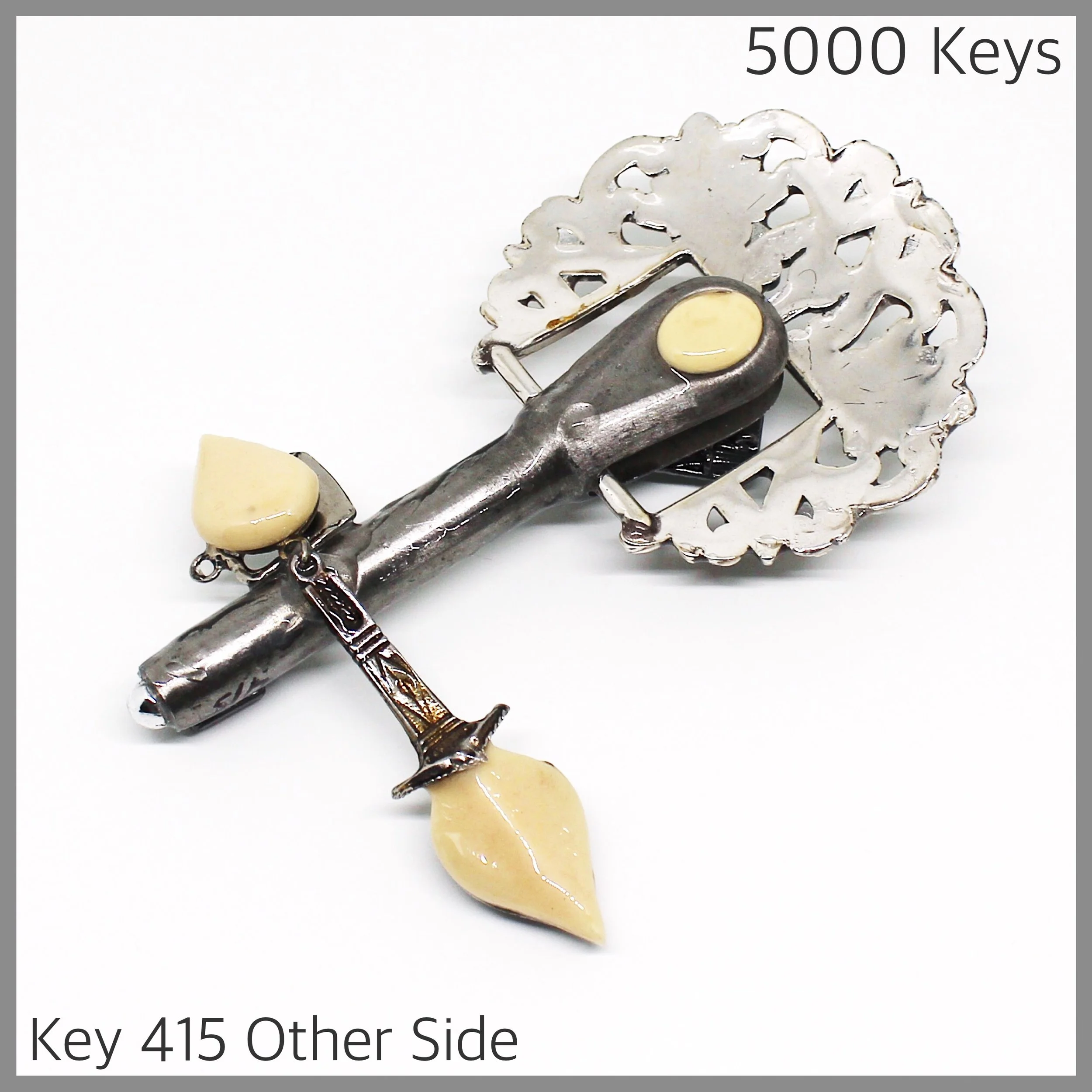 Key 415 other side - 1.JPG