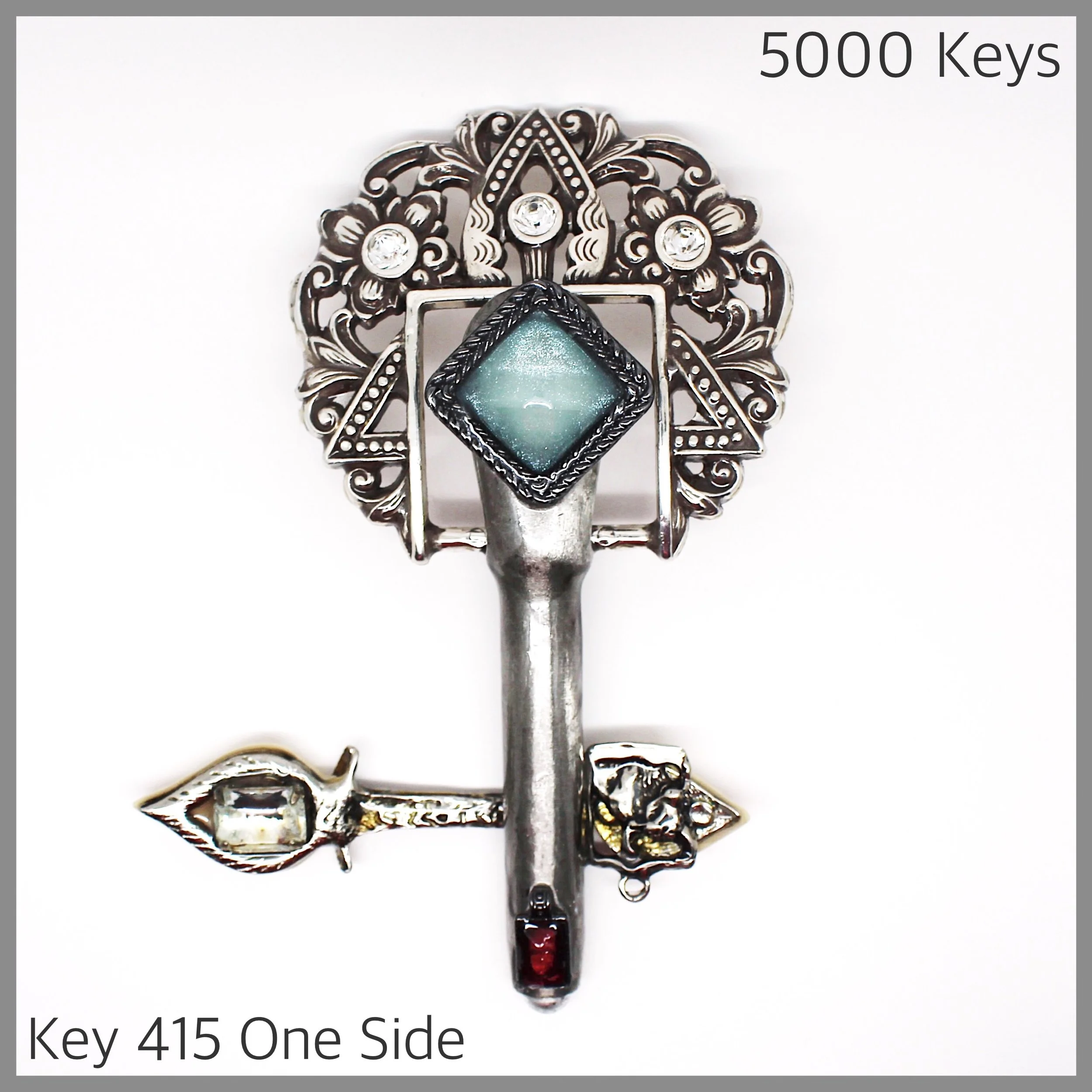 Key 415 one side - 1.JPG