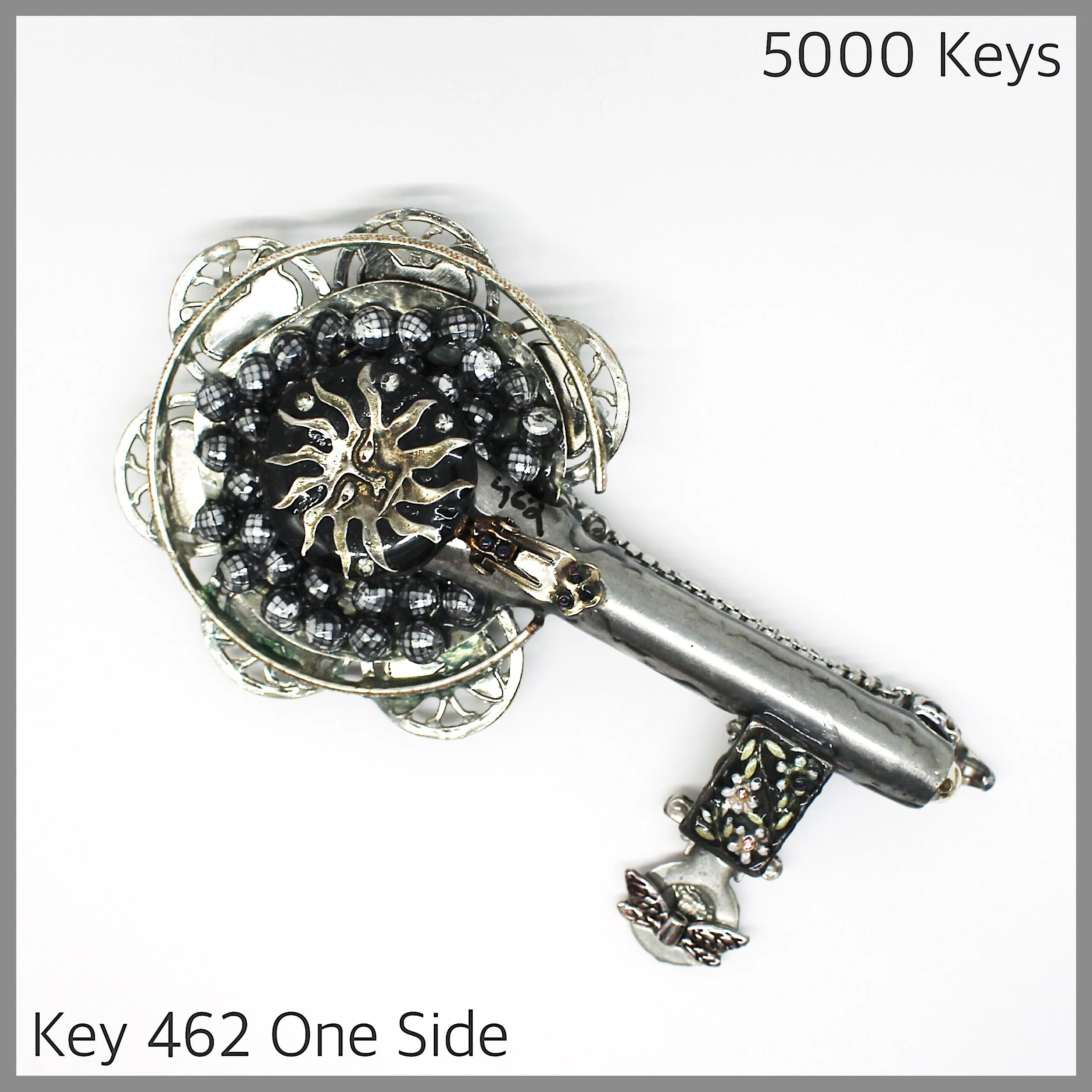 Key 462 one side - 1.JPG