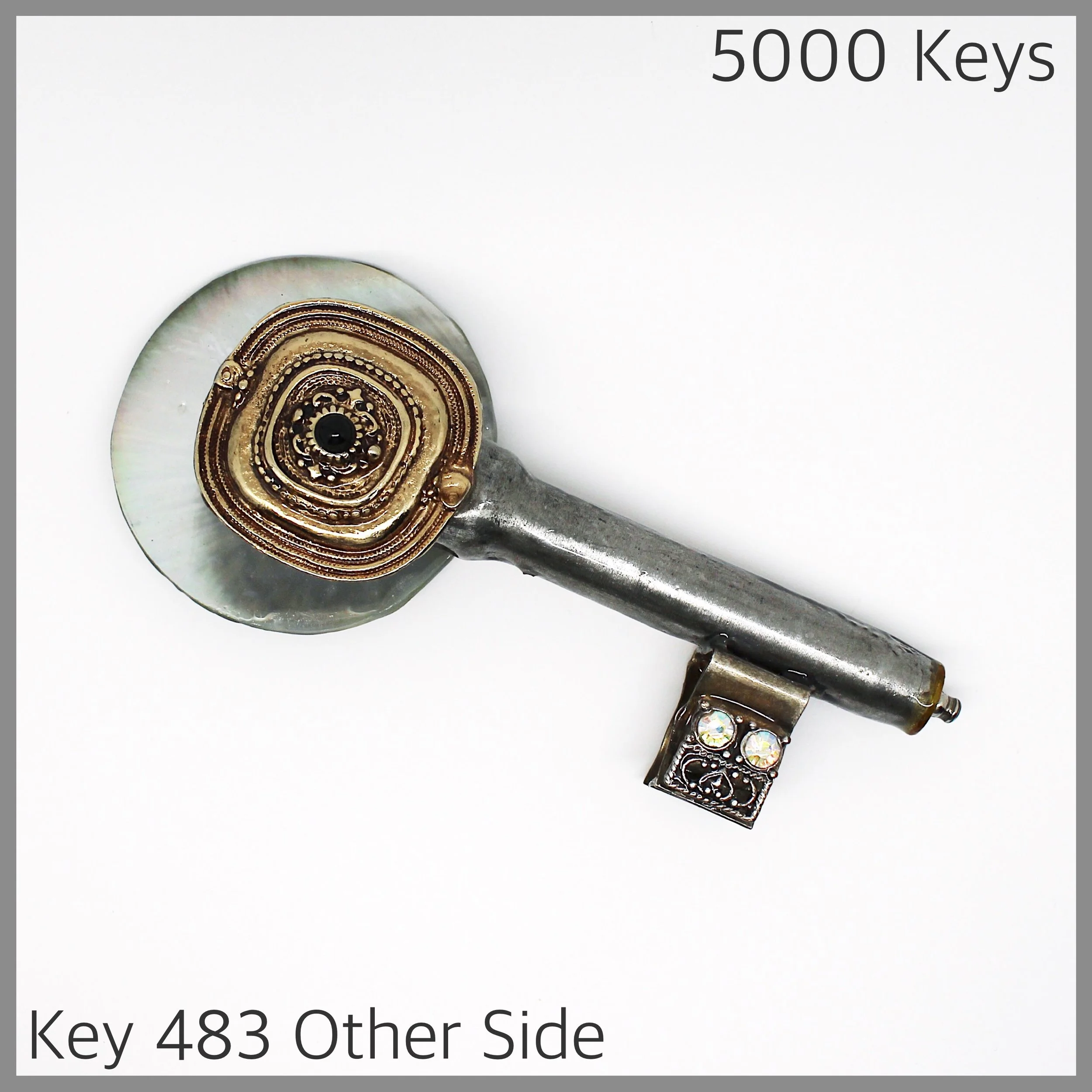Key 483 one side - 1.JPG