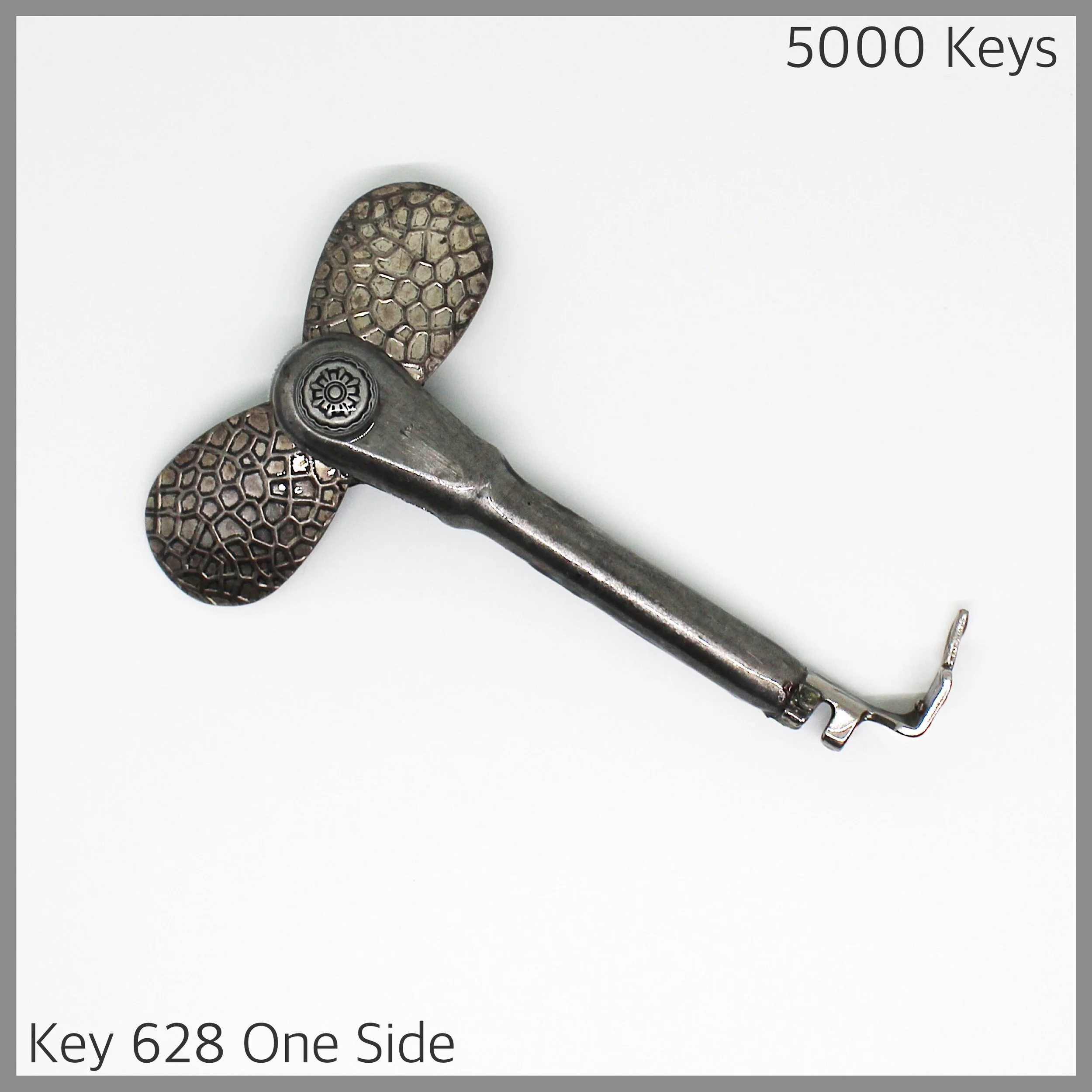 Key 628 one side - 1.JPG