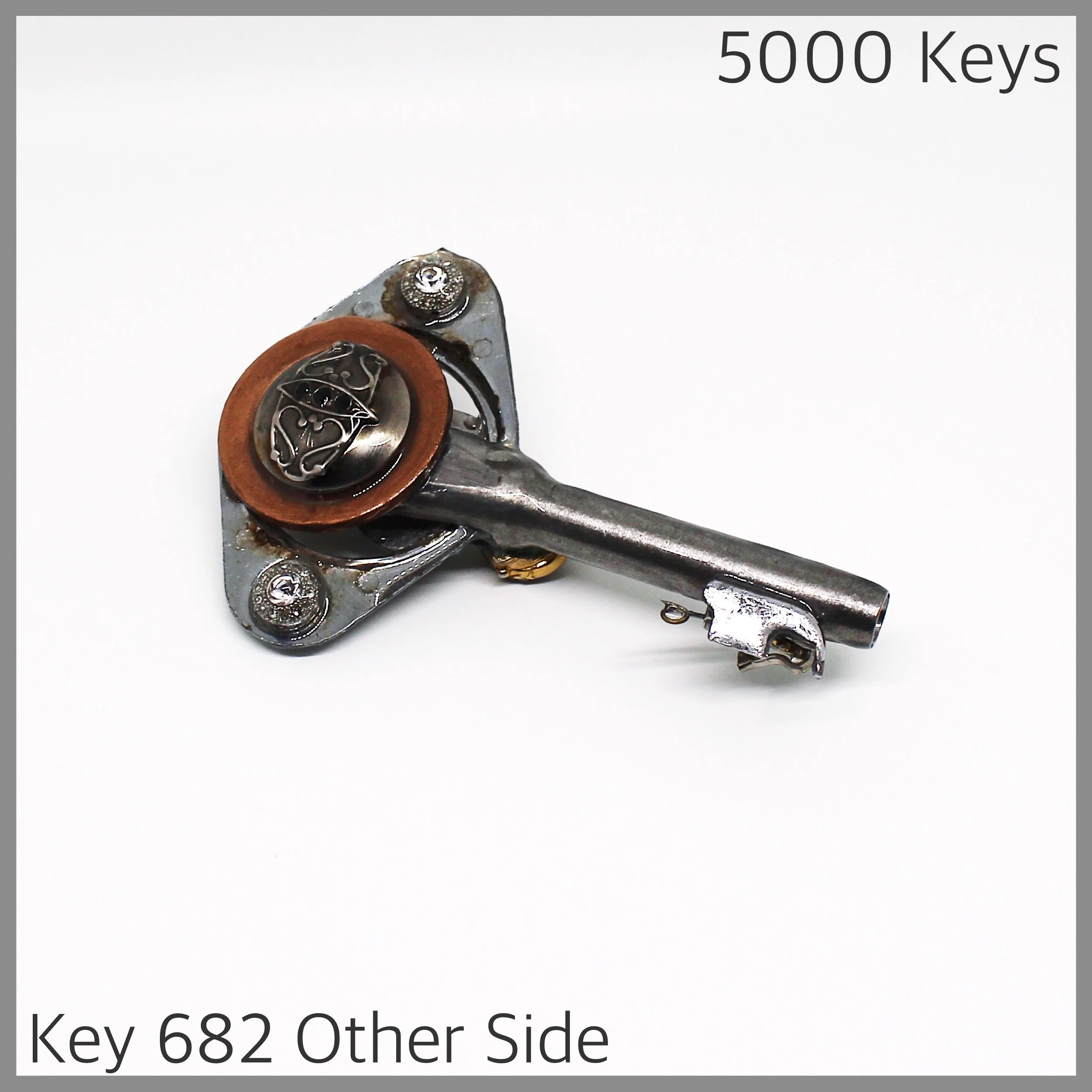 Key 682 other side - 1.JPG