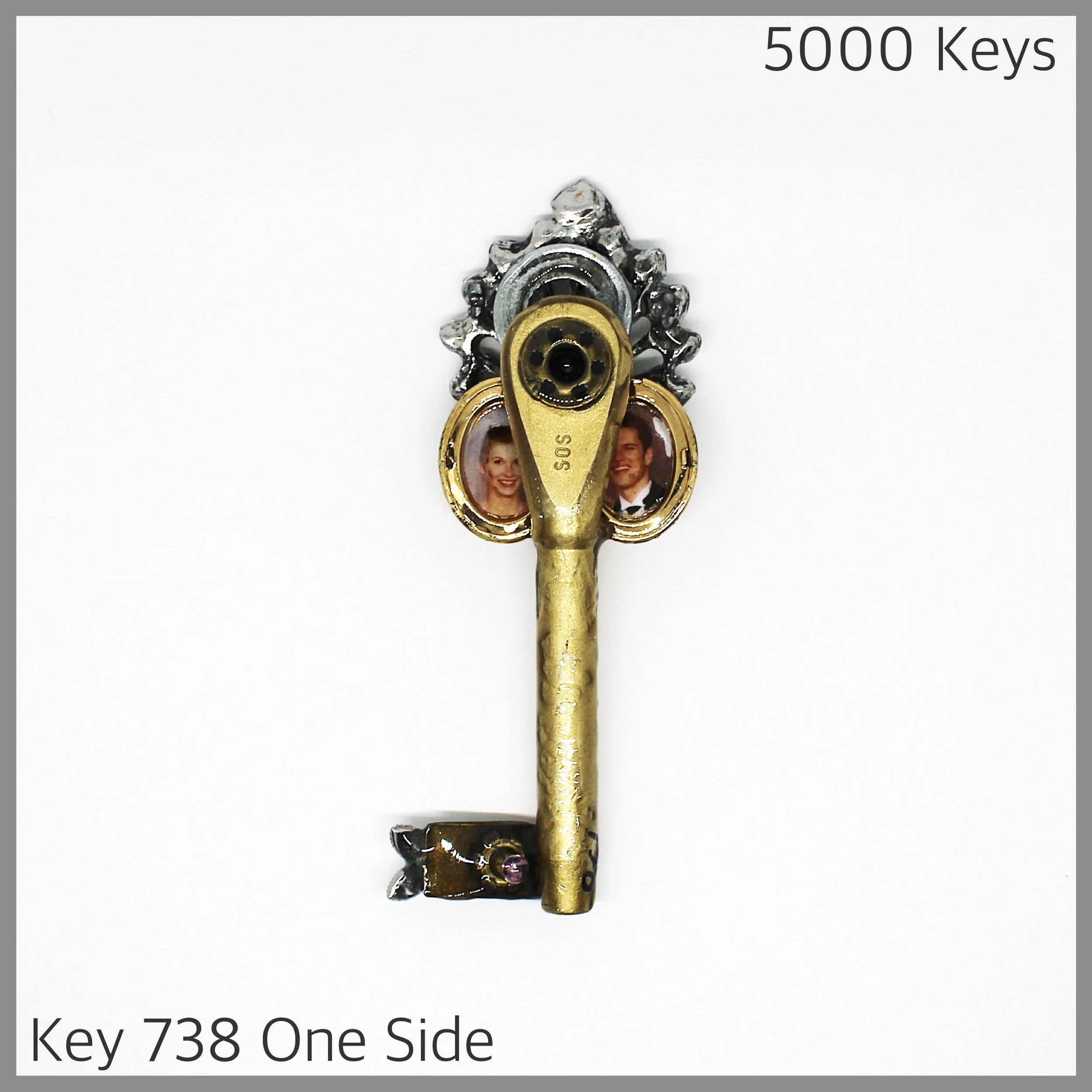 Key 738 one side - 1.JPG