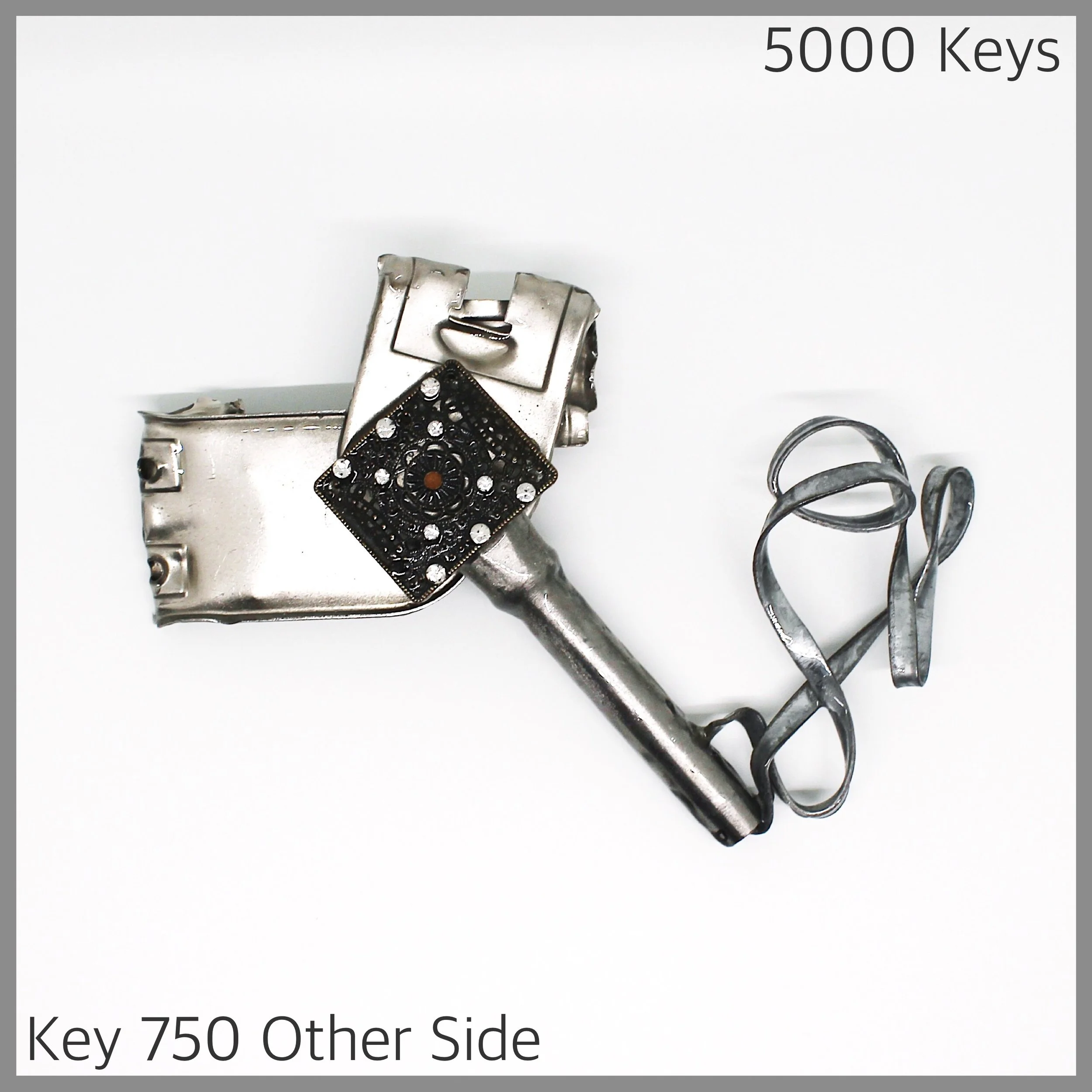 Key 750 other side -1.JPG