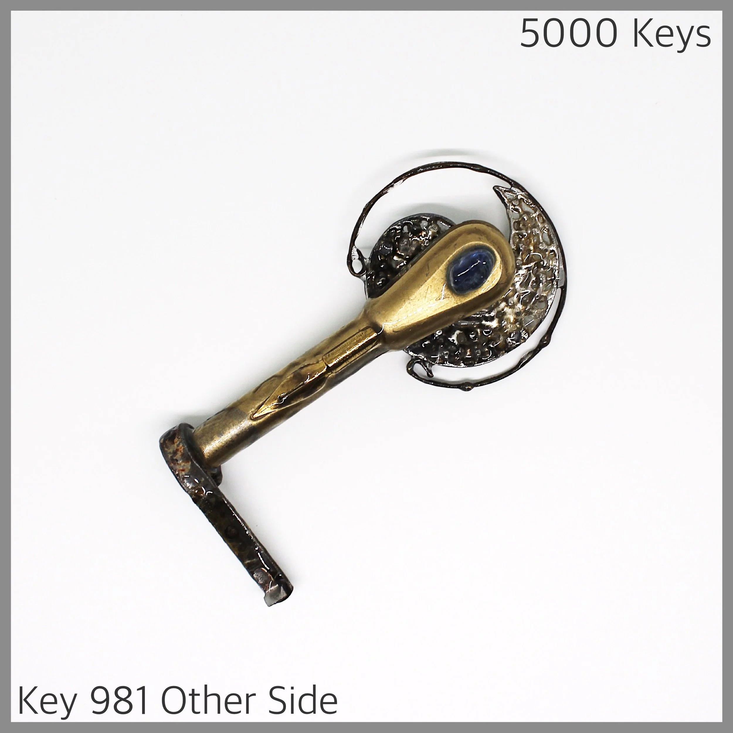 Key 981 other side - 1.JPG