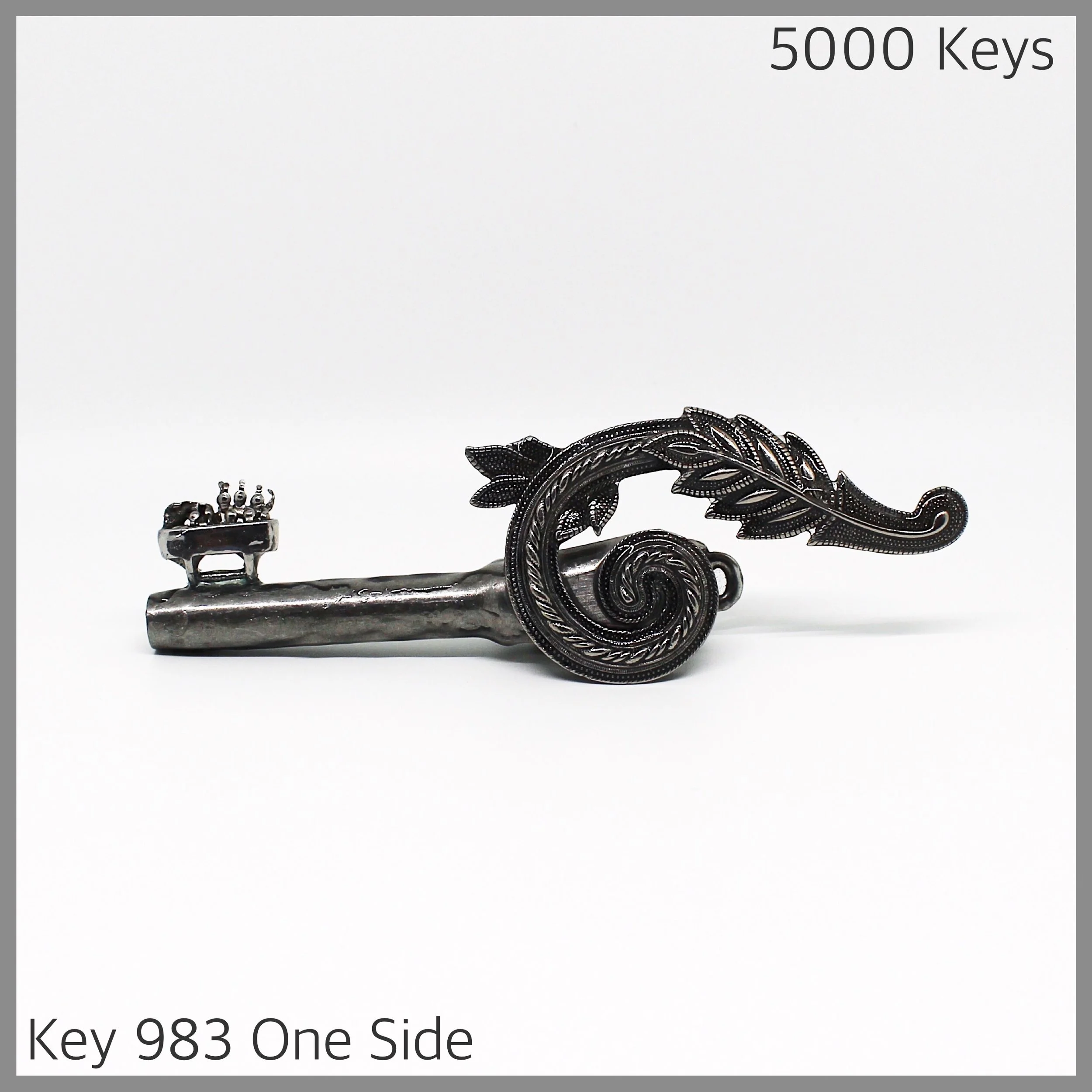 Key 983 one side - 1.JPG