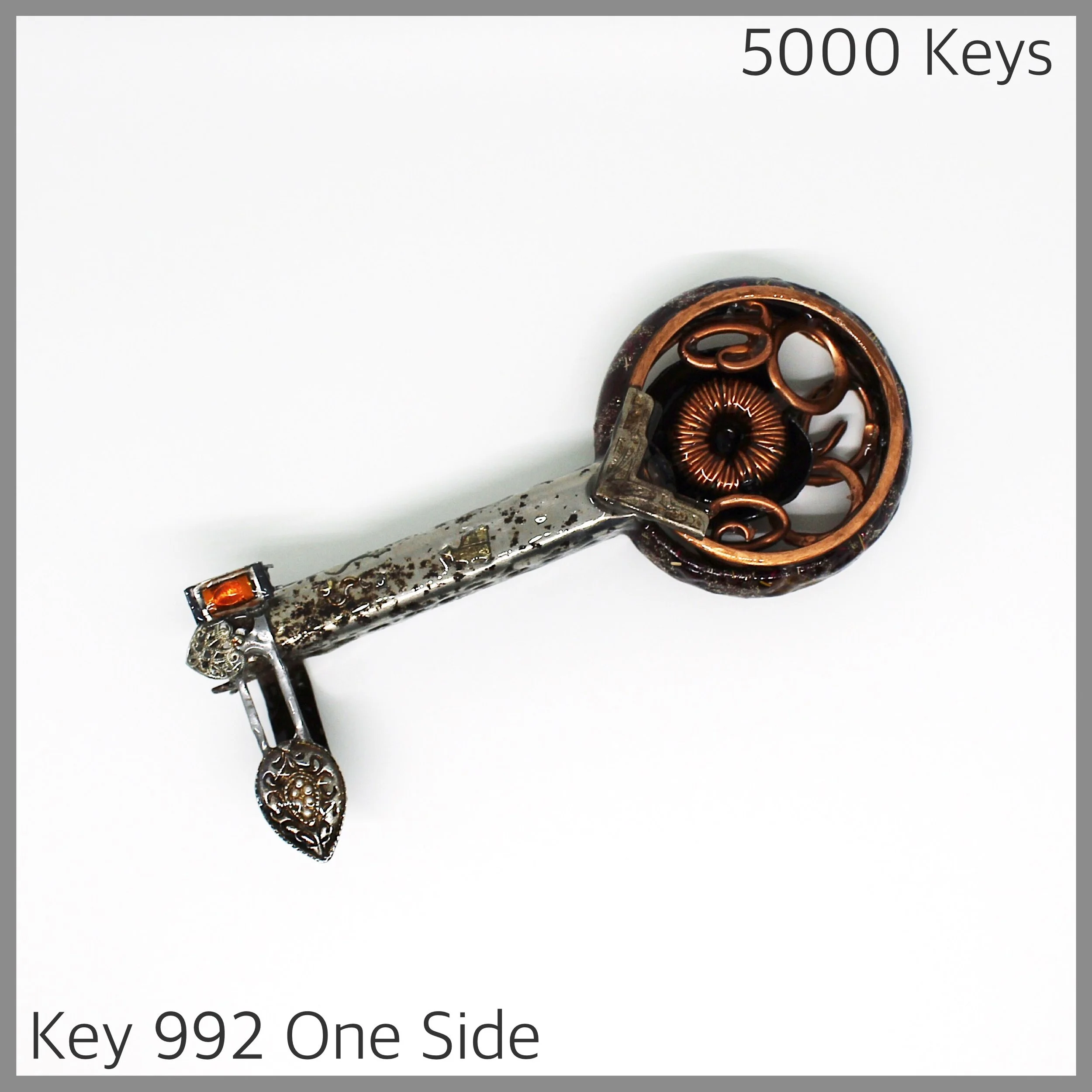 Key 992 one side - 1.JPG