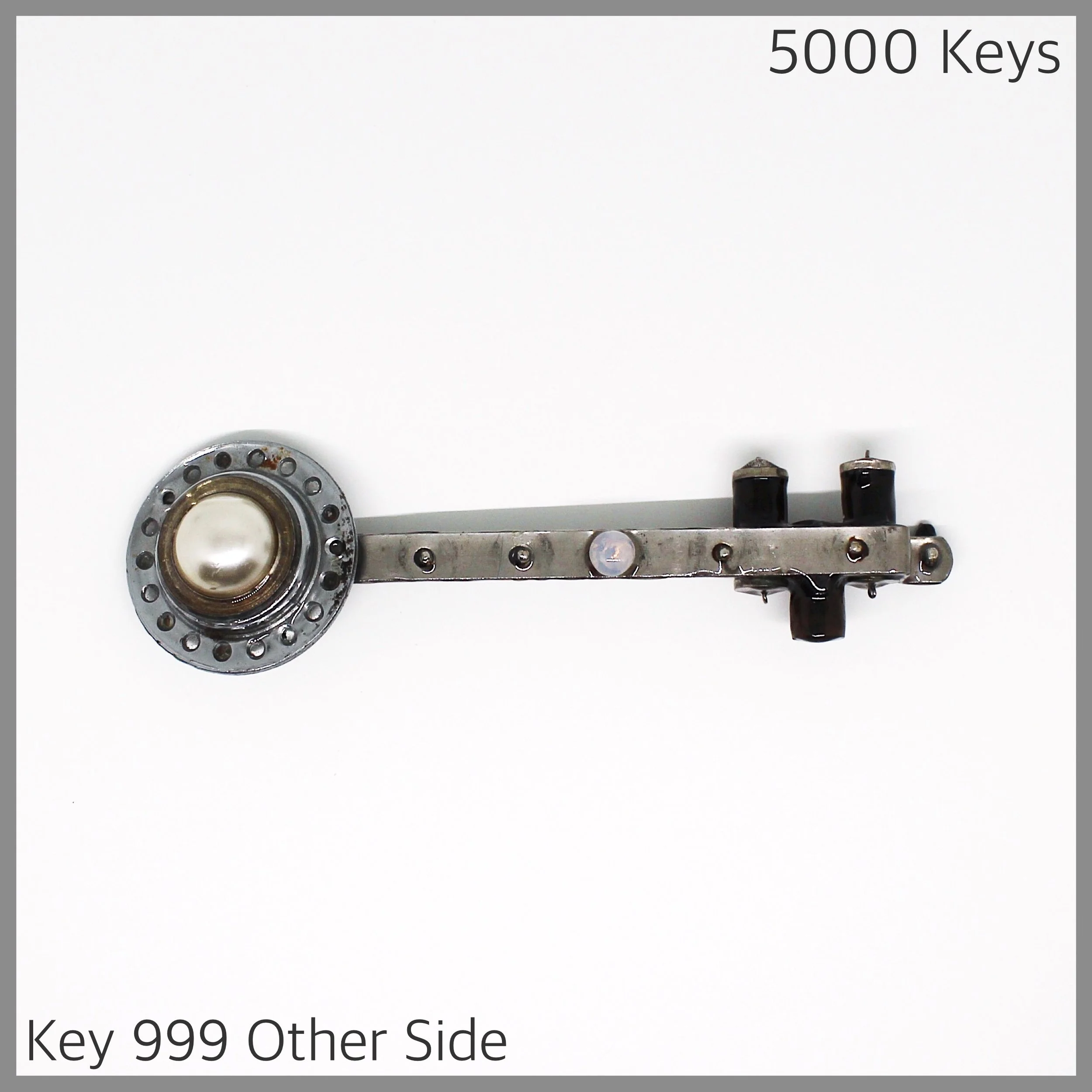 Key 999 other side - 1.JPG