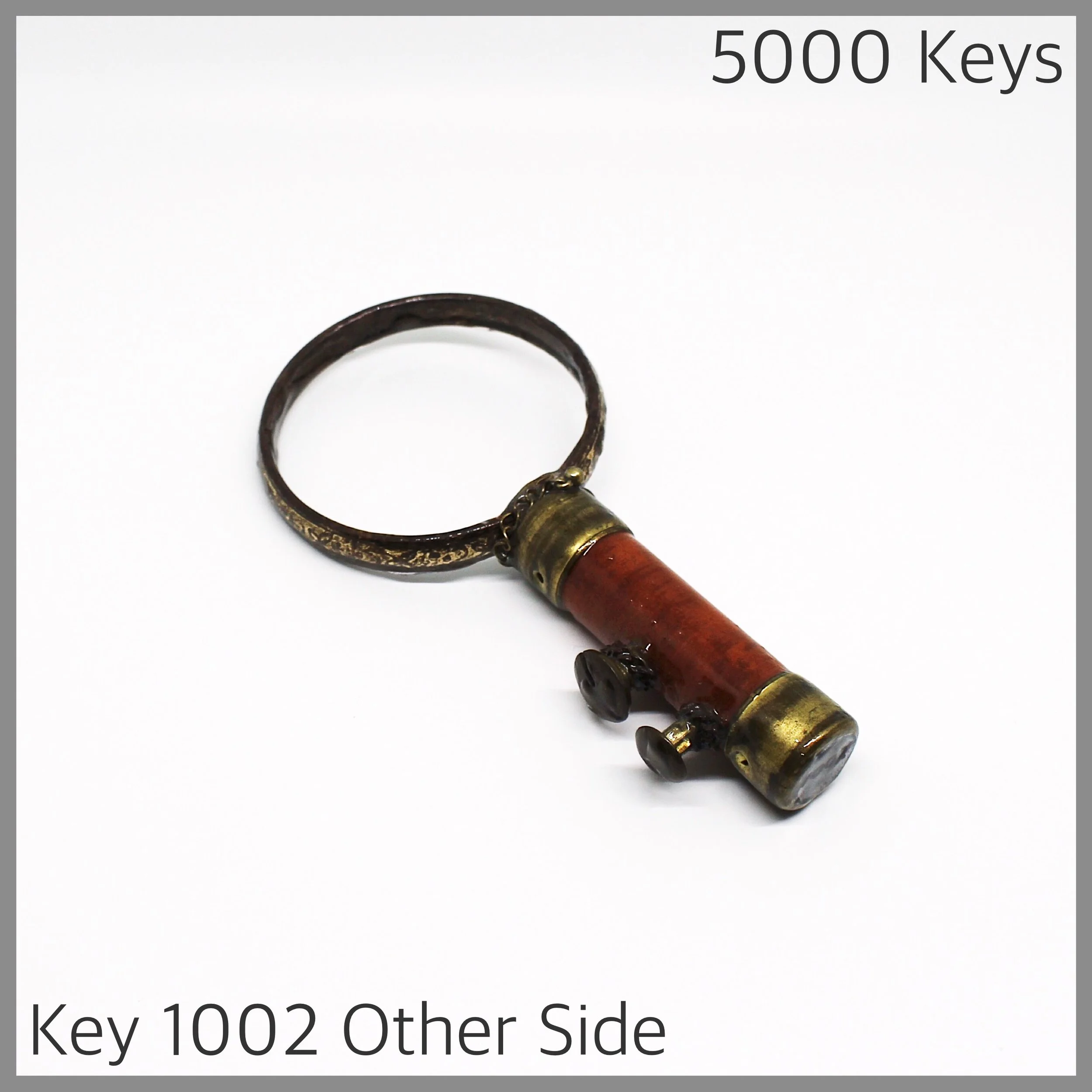 Key 1002 other side - 1.JPG