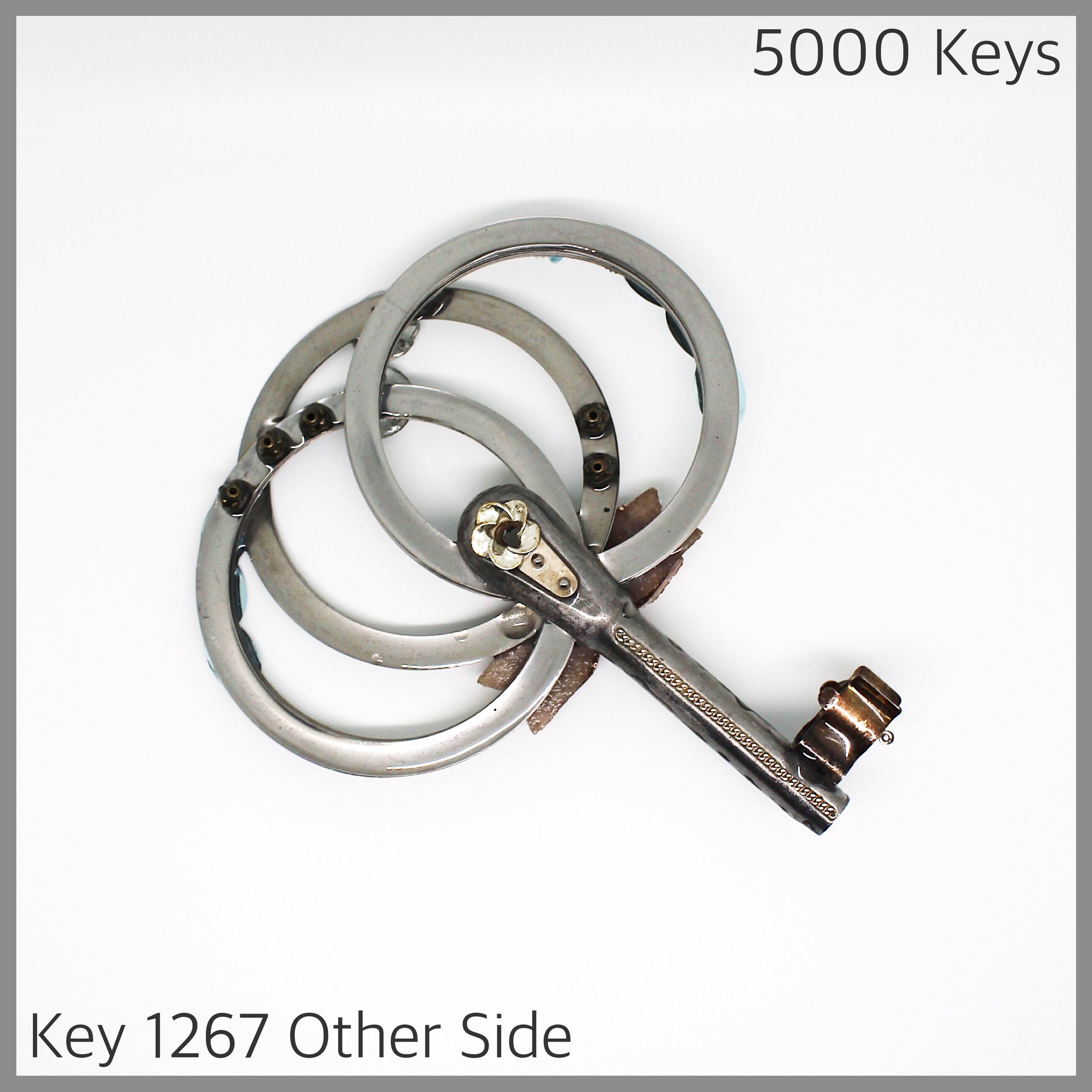 Key 1267 other side - 1.JPG