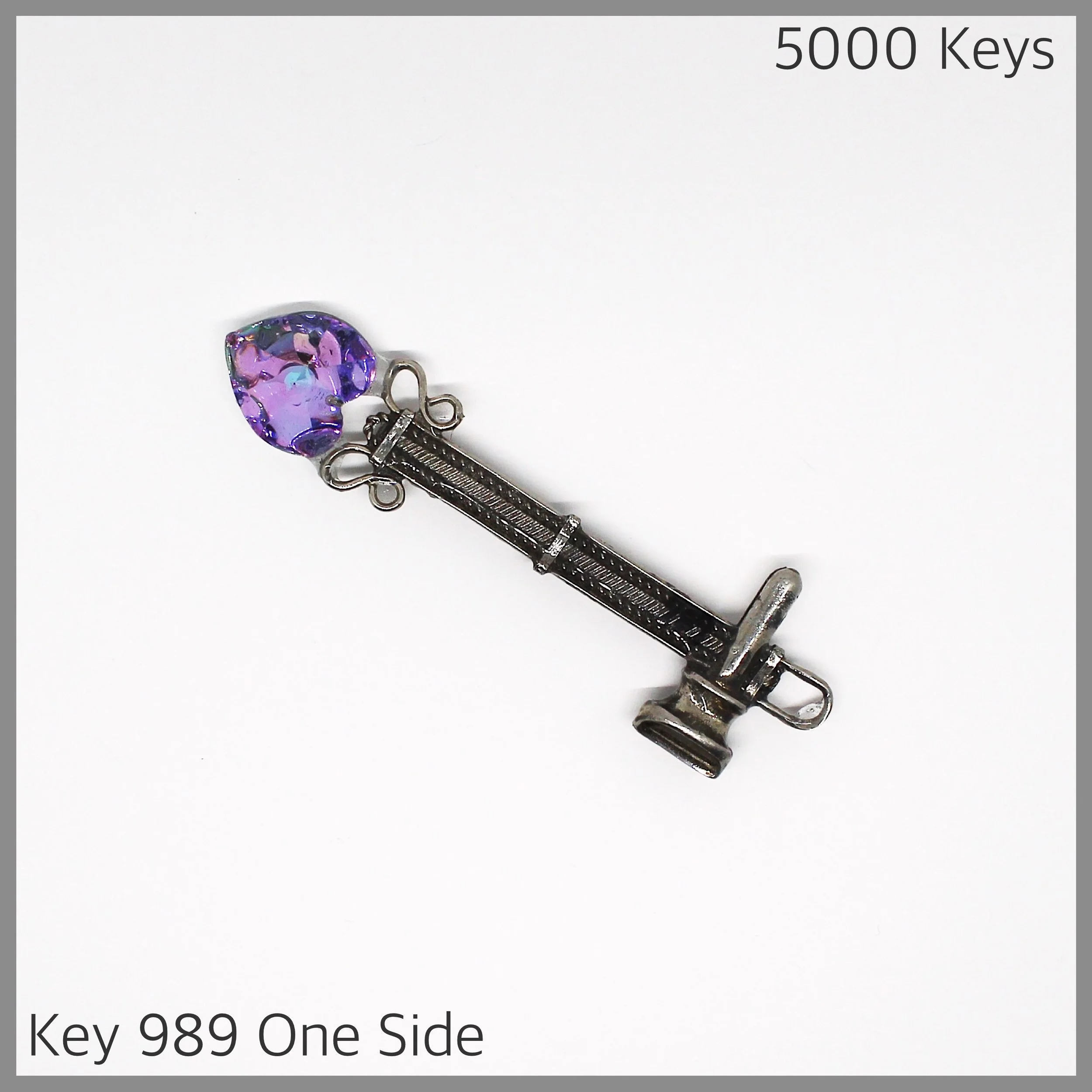 Key 989 one side - 1.JPG