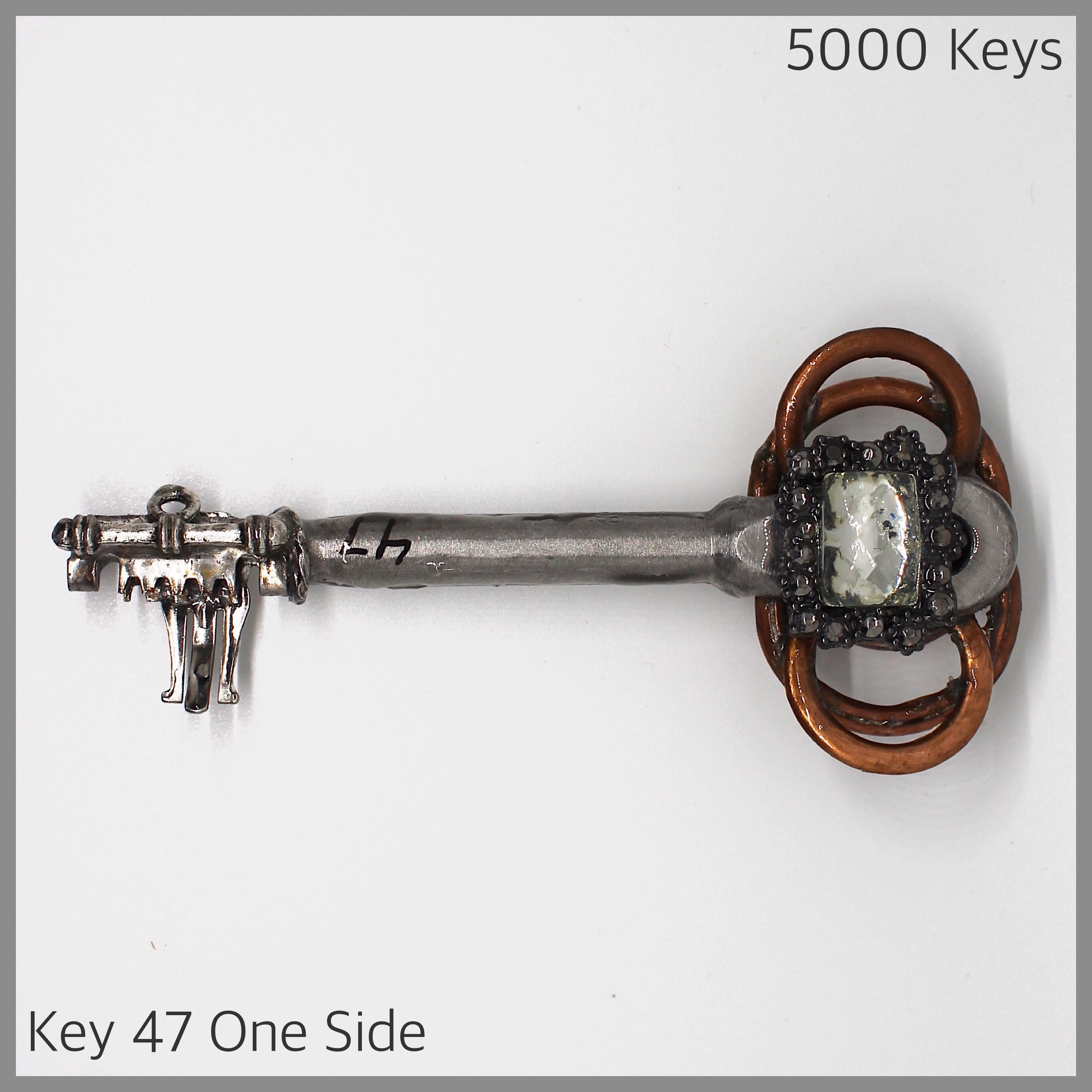 Key 47 one side - 1.JPG