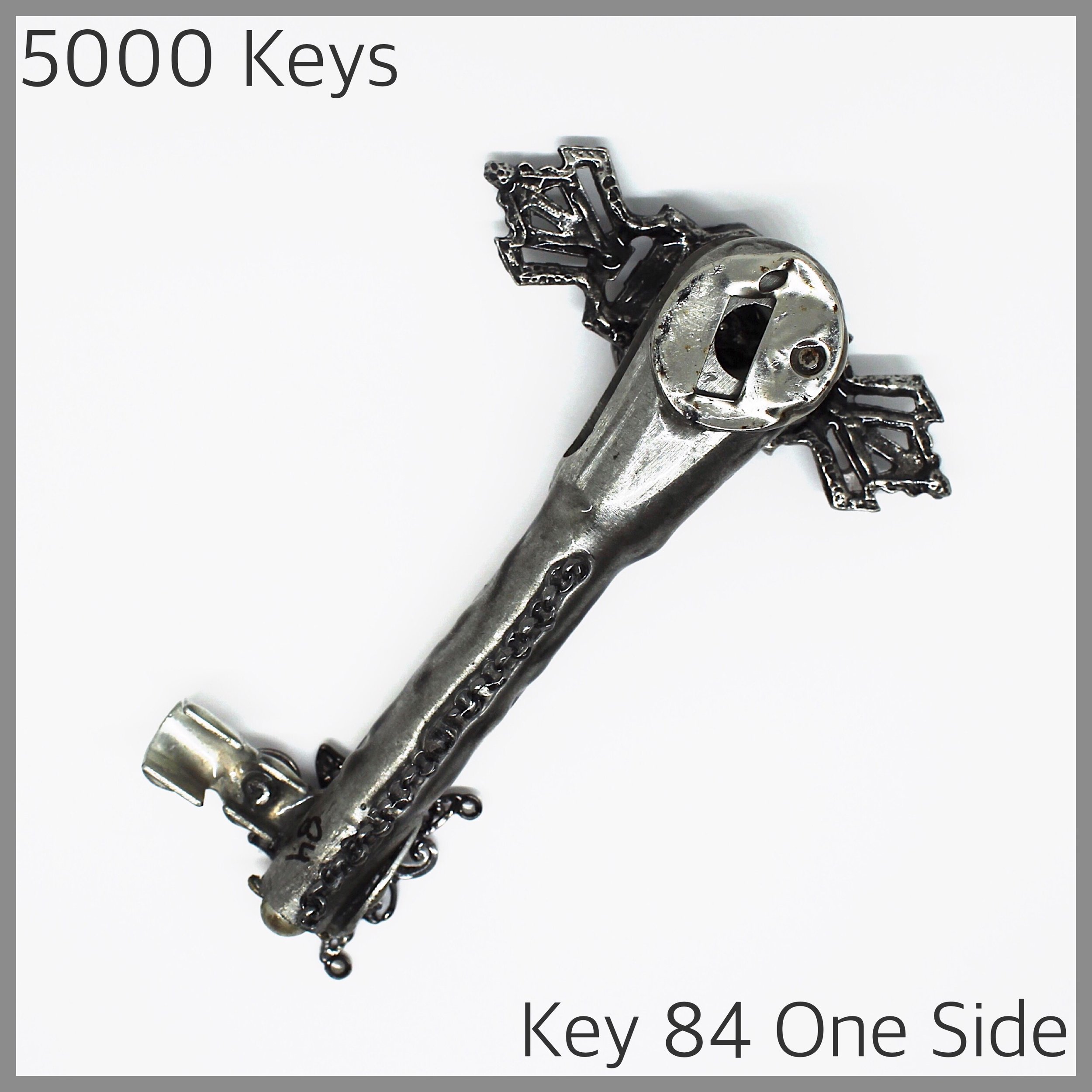 Key 84 one side - 1.JPG