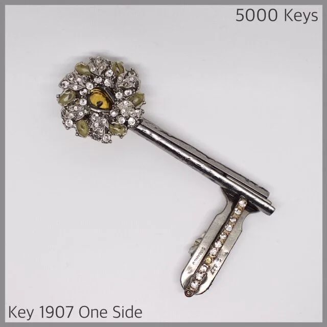 Key 1907 one side - 1.JPG