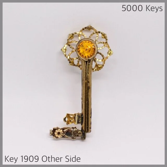Key 1909 Other side - 1.JPG