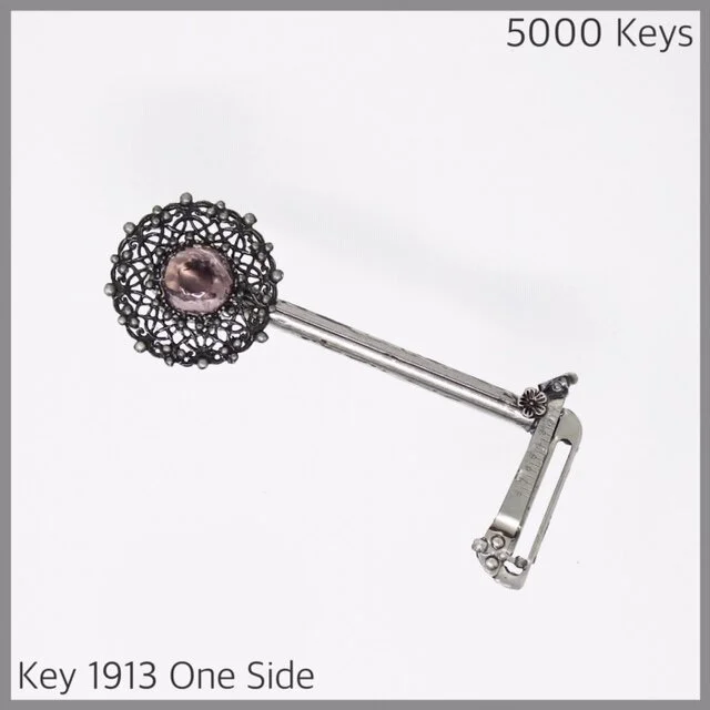 Key 1913 one side - 1.JPG