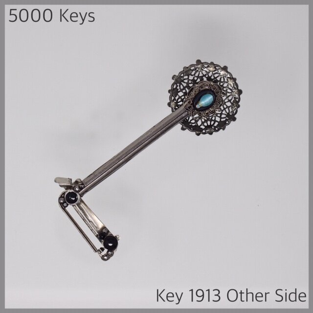 Key 1913 other side - 1.JPG