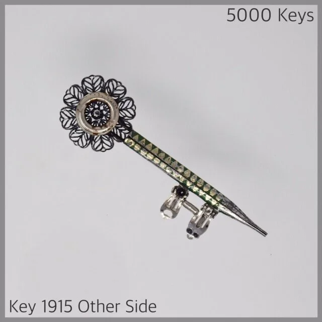 Key 1915 - 2.JPG