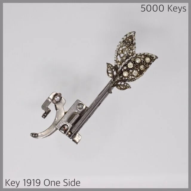 Key 1919 one side - 1.JPG