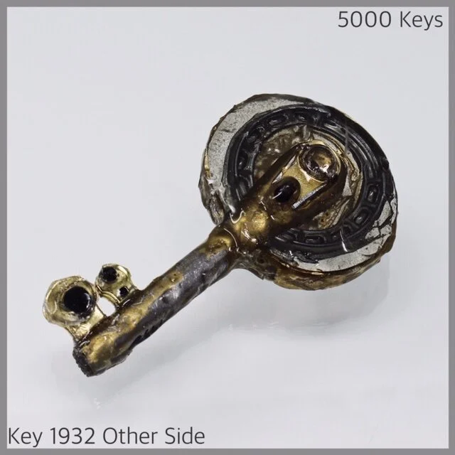Key 1932 other side.JPG
