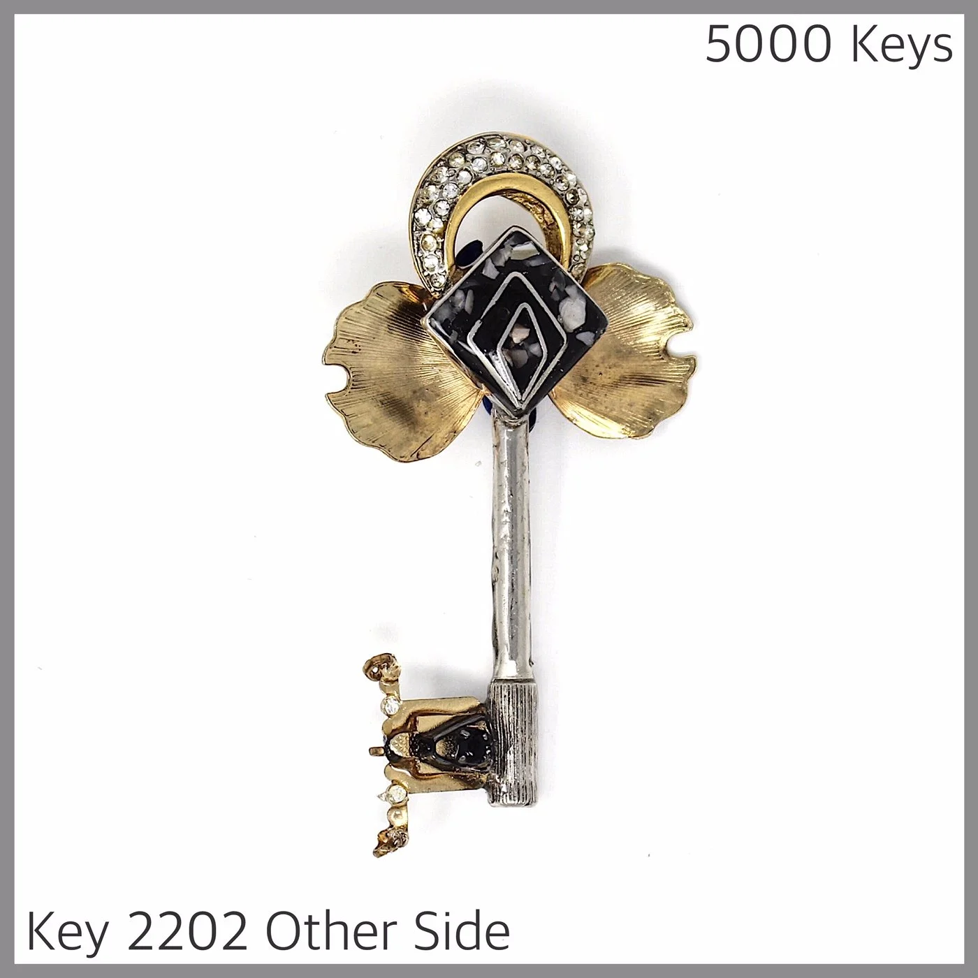 Key 2202 other side.JPG