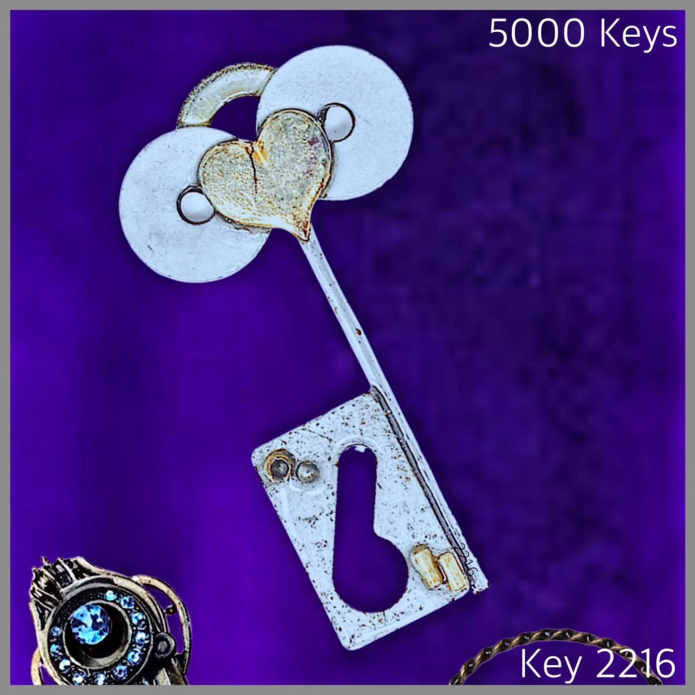 Key 2216.JPG