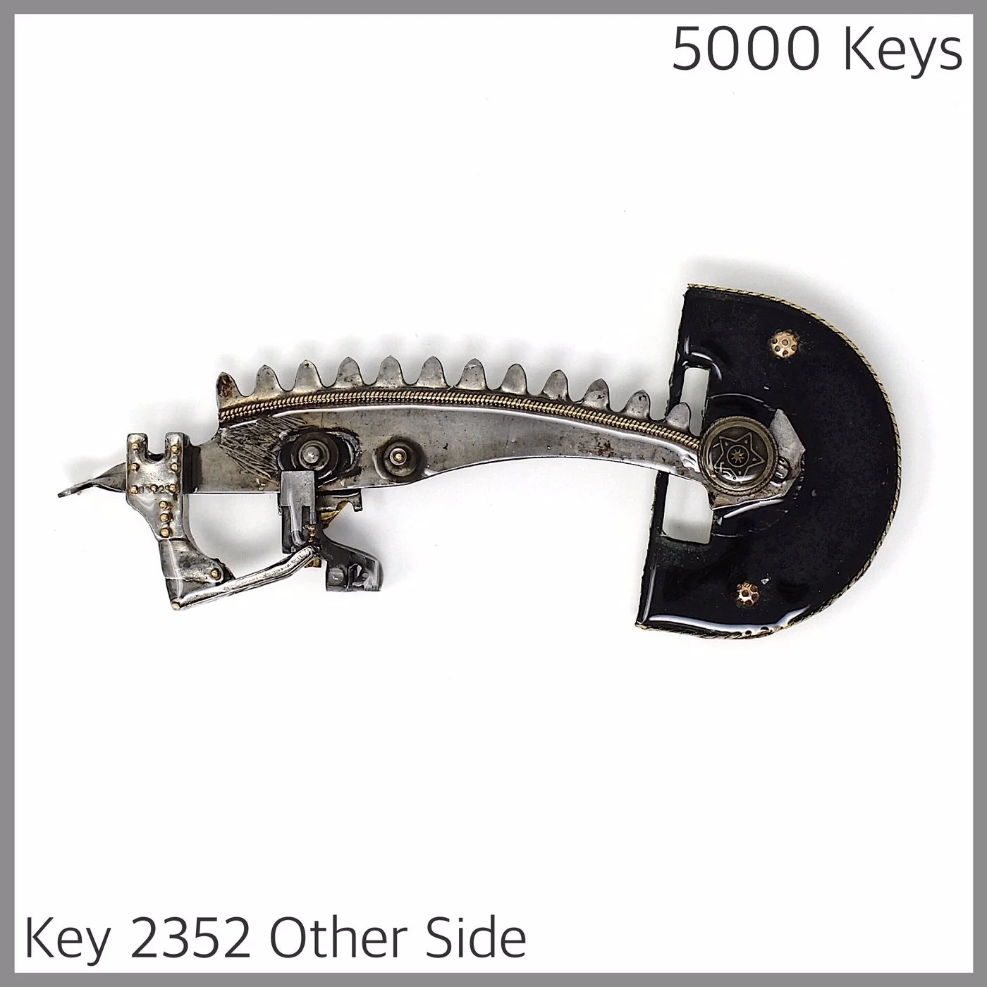 Key 2352 Other Side.JPG