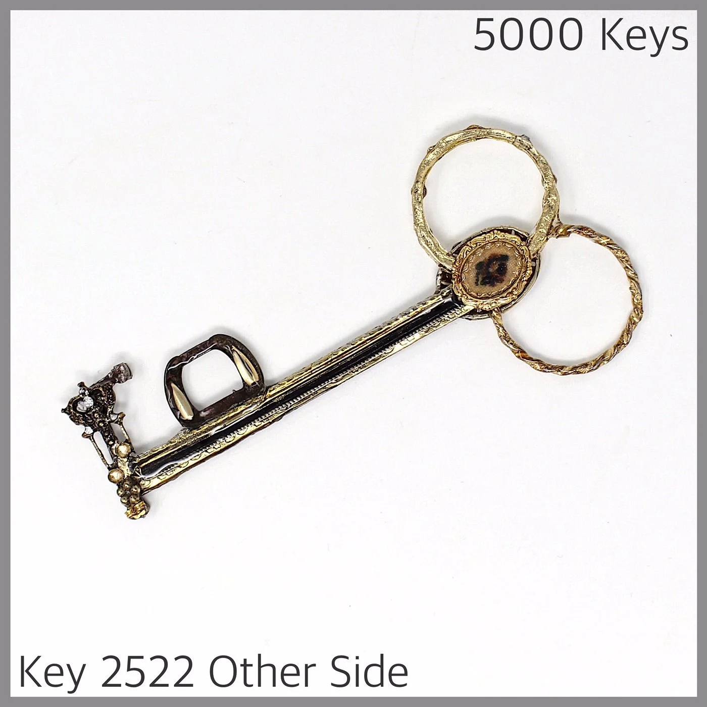 Key 2522 Other Side.JPG