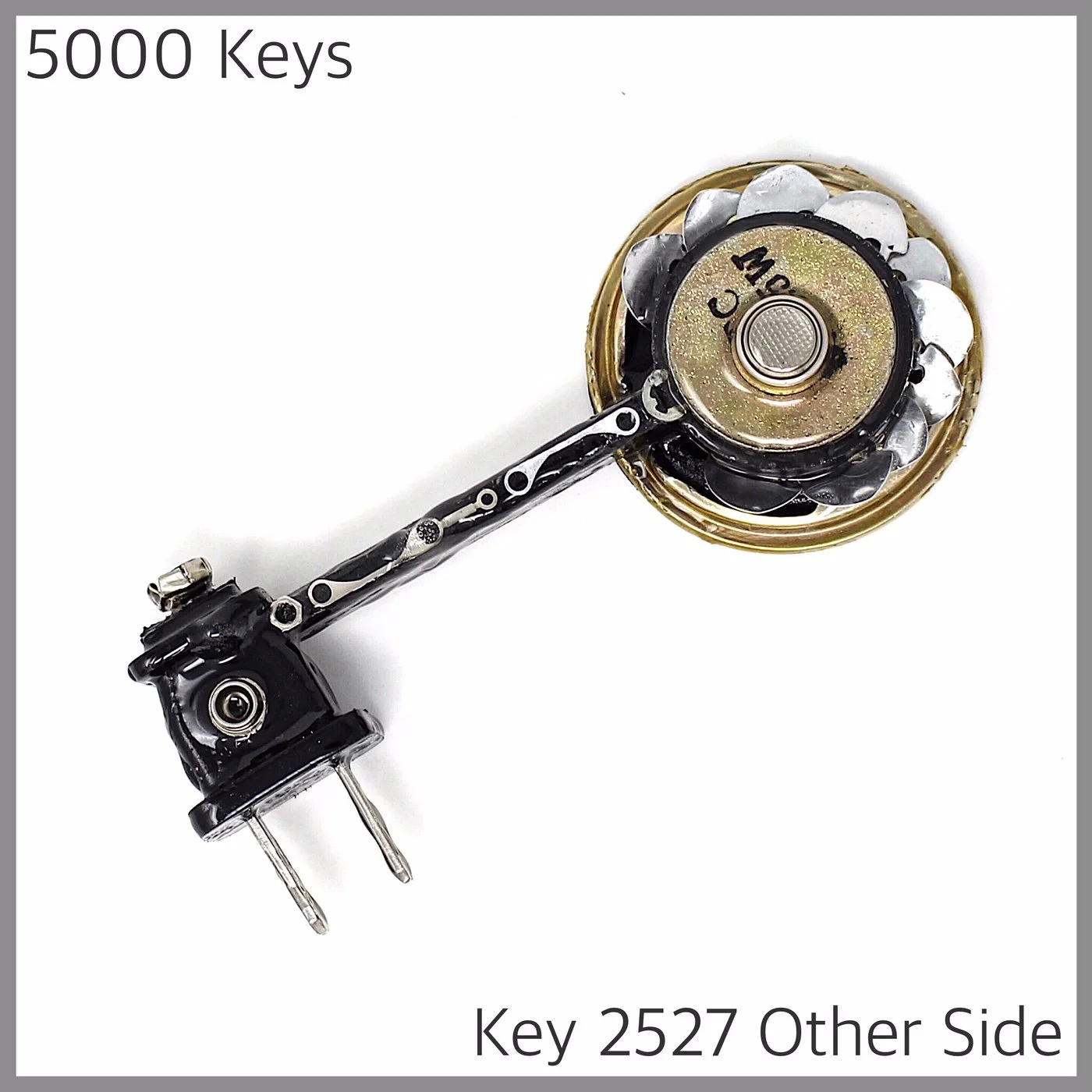 Key 2527 Other Side.JPG
